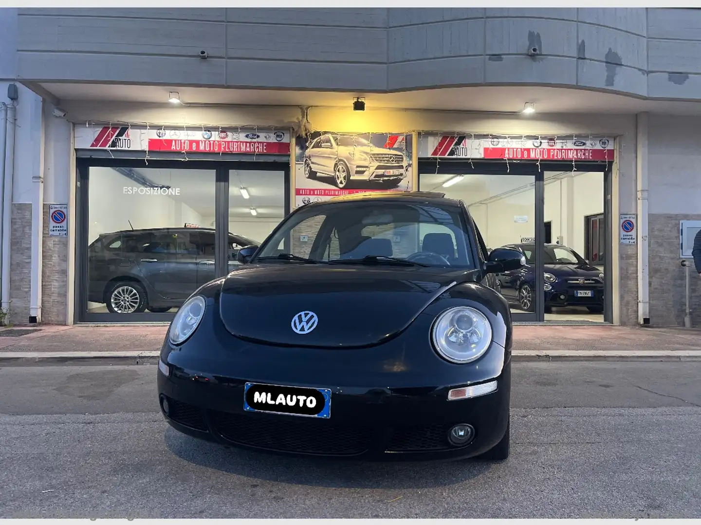 Volkswagen New Beetle 1.9 TDI 105CV Nero - 2
