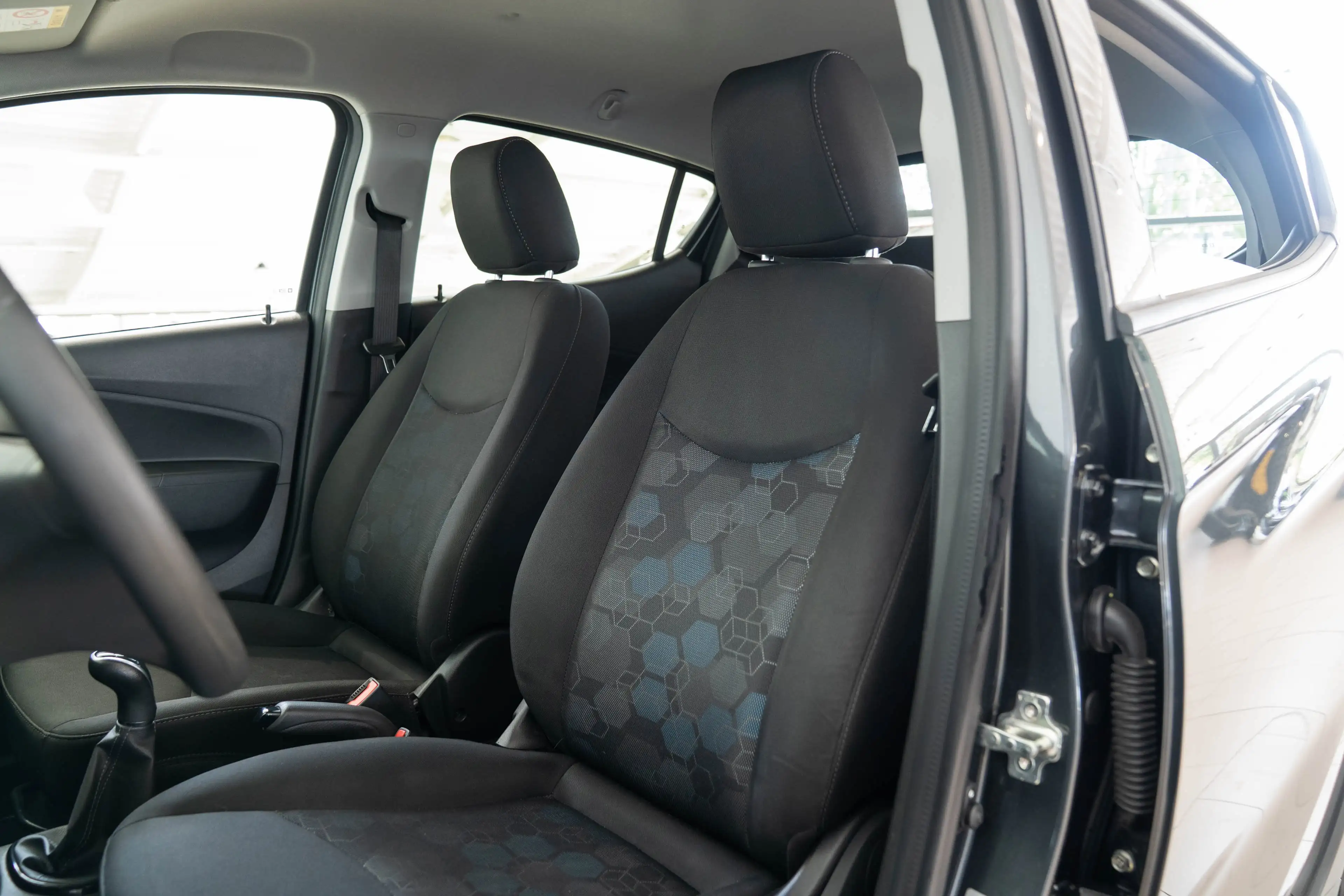 Opel Karl 1.0 Rocks Online Edition | Navigatie | Apple Carpl — photo 11