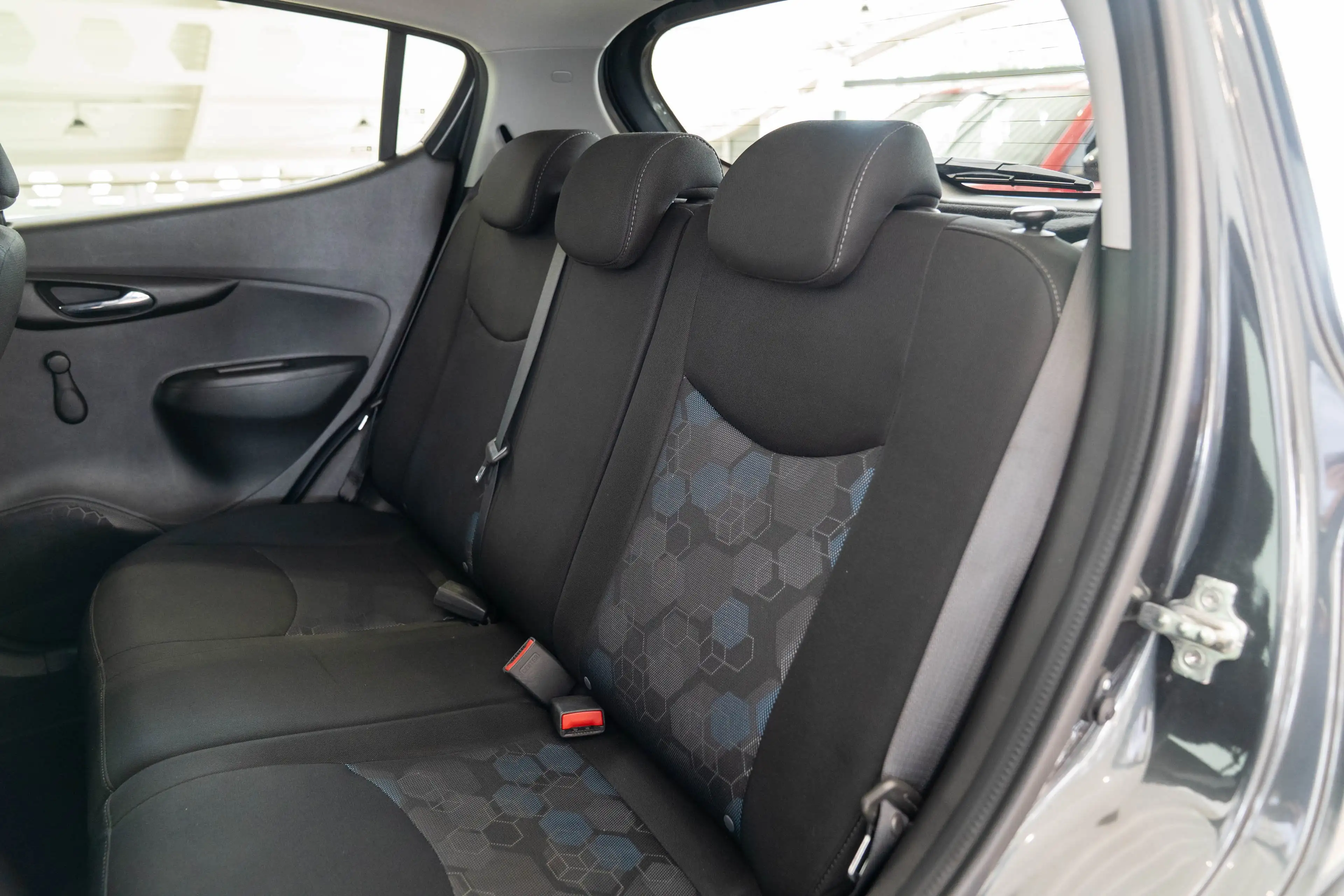 Opel Karl 1.0 Rocks Online Edition | Navigatie | Apple Carpl — photo 10
