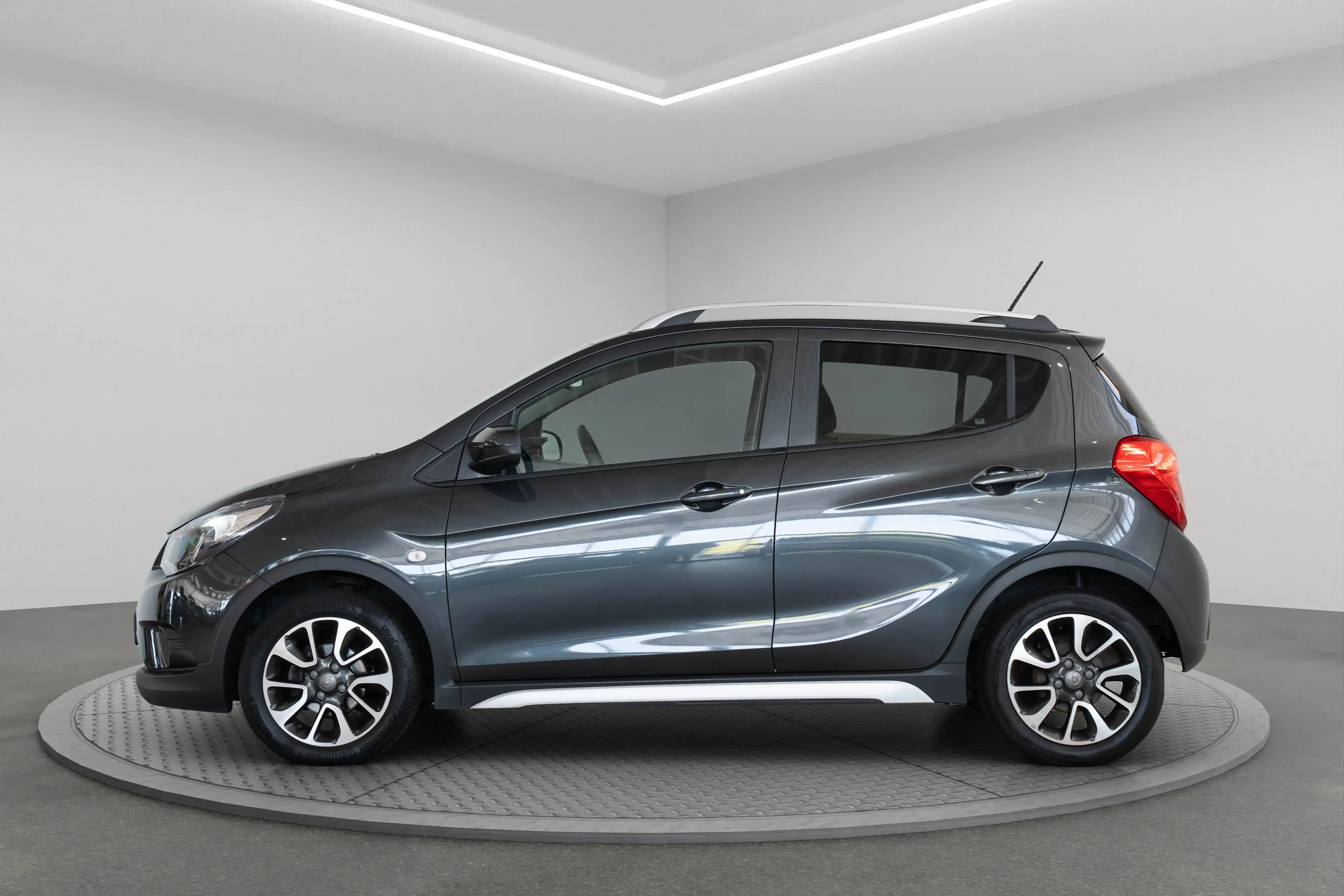 Opel Karl 1.0 Rocks Online Edition | Navigatie | Apple Carpl — photo 3