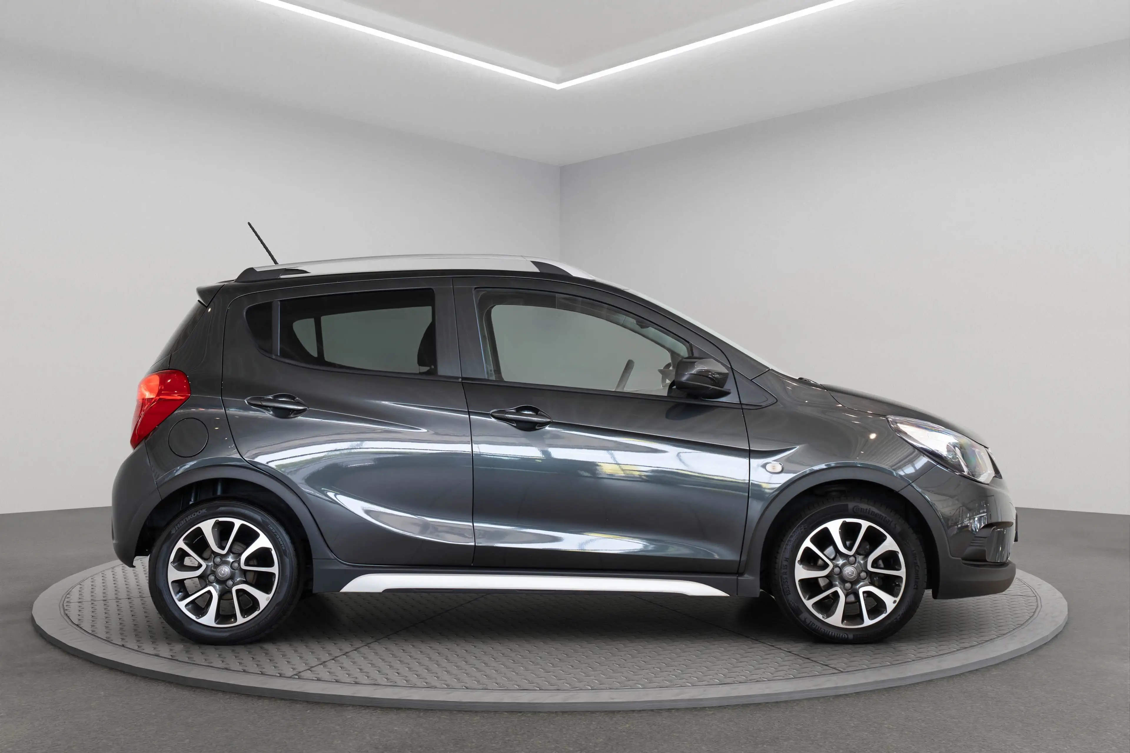 Opel Karl 1.0 Rocks Online Edition | Navigatie | Apple Carpl — photo 5
