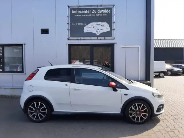 Fiat Grande Punto view 5
