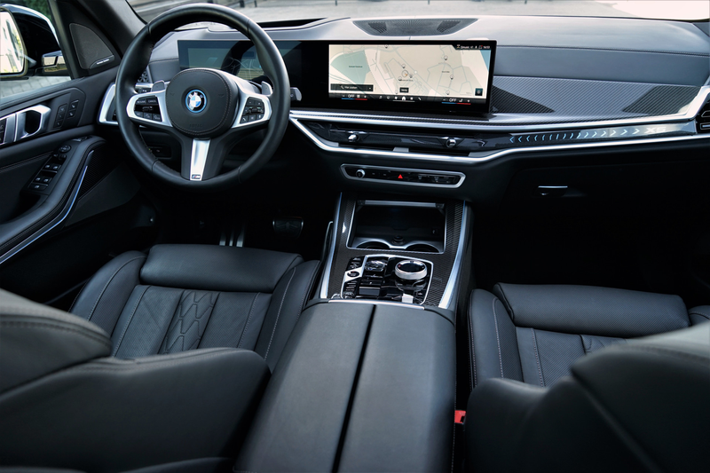 BMW X5 xDrive50e M-sport Pano Trekhaak Massage Stoelventi — photo 3