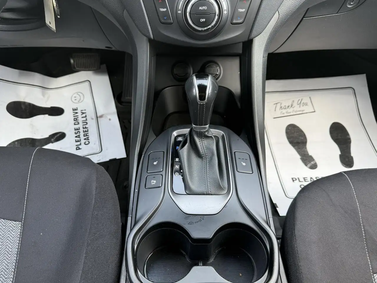 Hyundai SANTA FE снимка Hyundai SANTA FE