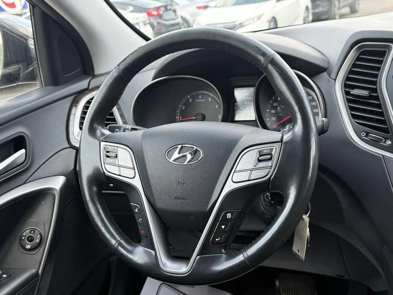 Hyundai SANTA FE снимка Hyundai SANTA FE