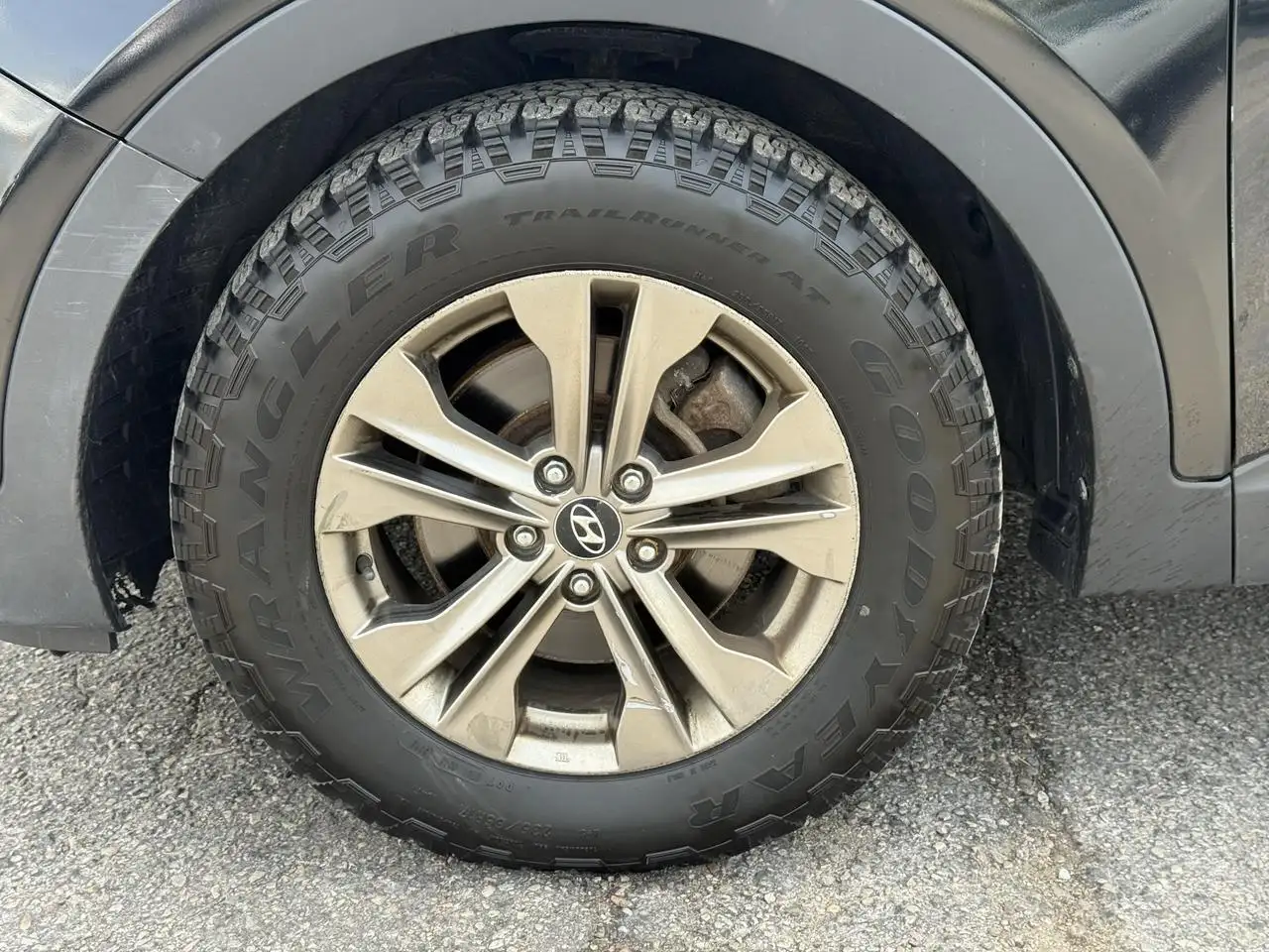 Hyundai SANTA FE снимка Hyundai SANTA FE