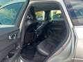 Volvo XC60 B4 AWD GEARTRONIC 197CV MOMENTUM PRO Plateado - thumbnail 4