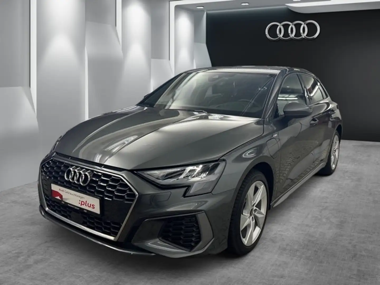 Audi A3 Sportback 40 TFSI e S line BUSINESSP RFK HUD Grau - 1