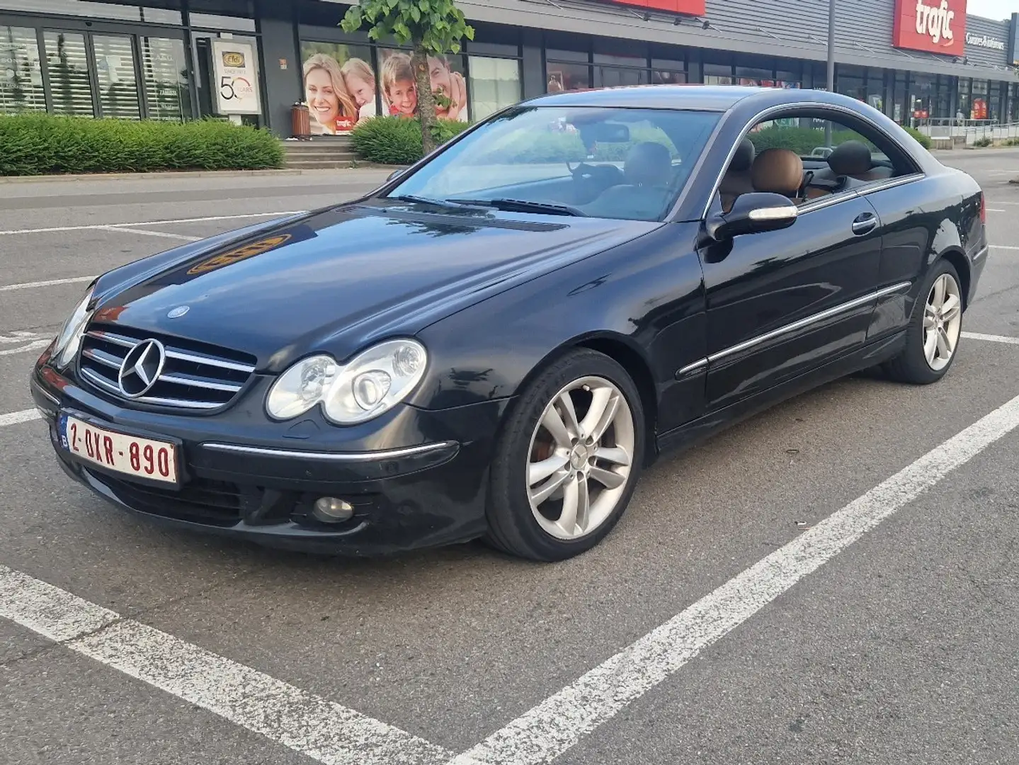 Mercedes-Benz CLK 220 CDI Avantgarde - 1