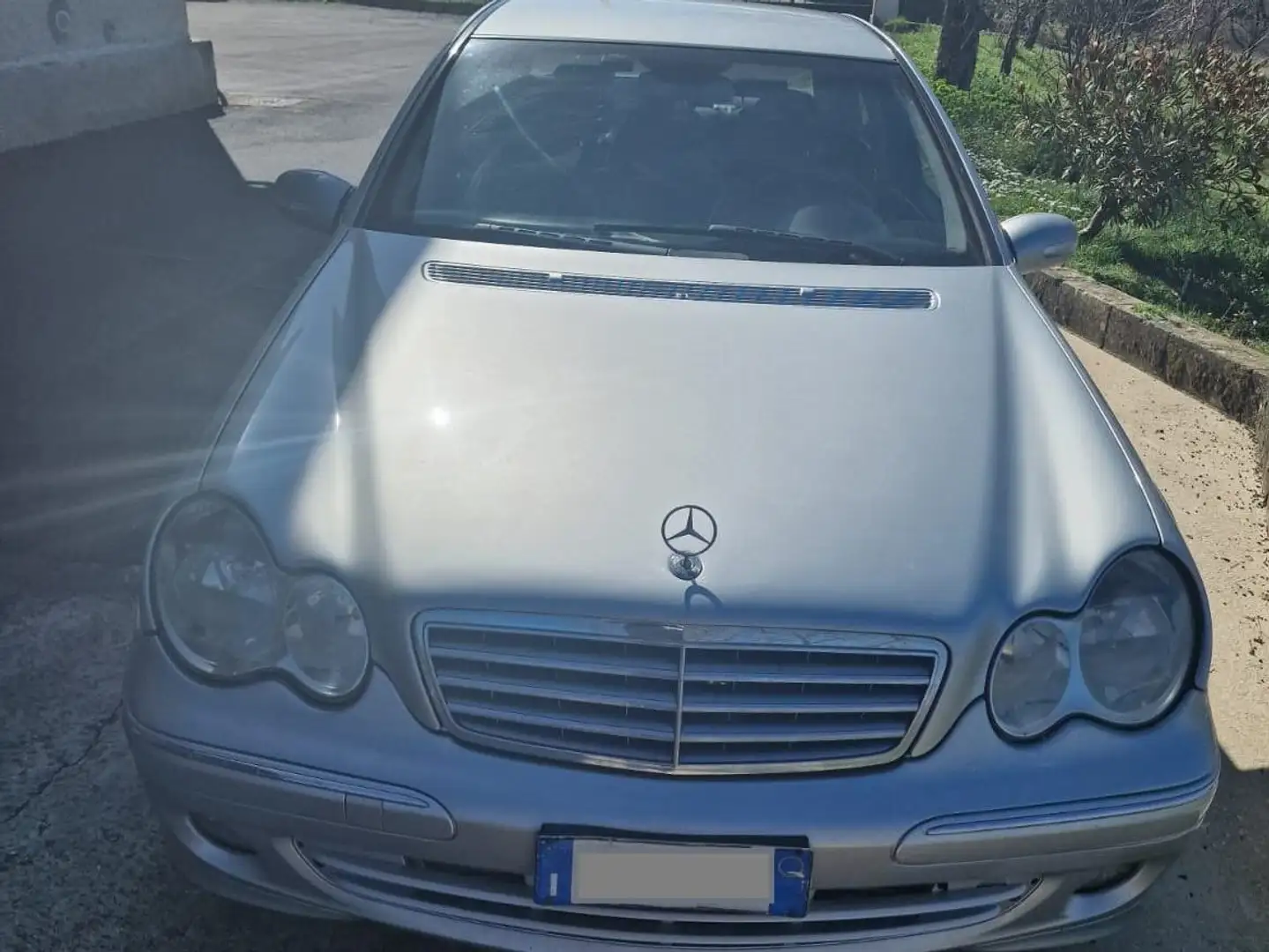 Mercedes-Benz C 200 - 1