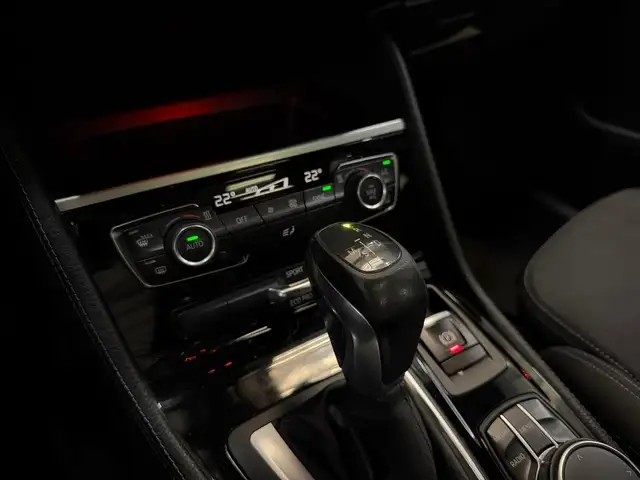 BMW 2 Series view 15