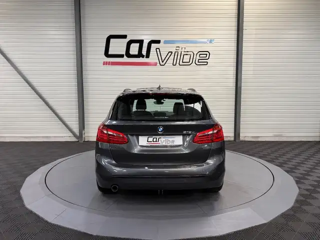BMW 2 Series view 5