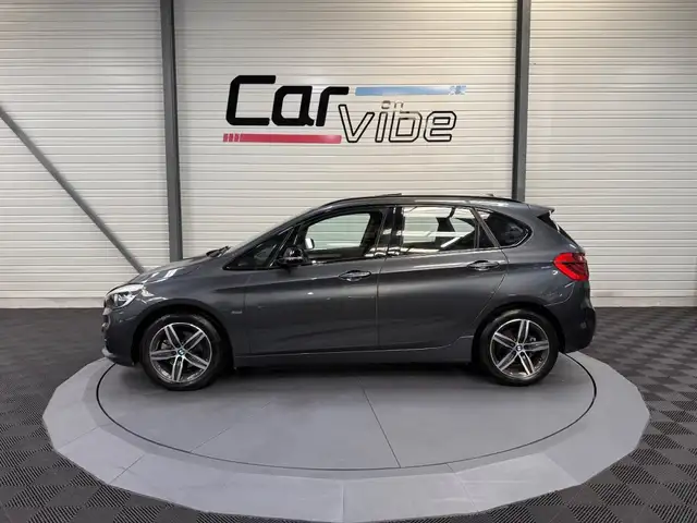 BMW 2 Series view 7