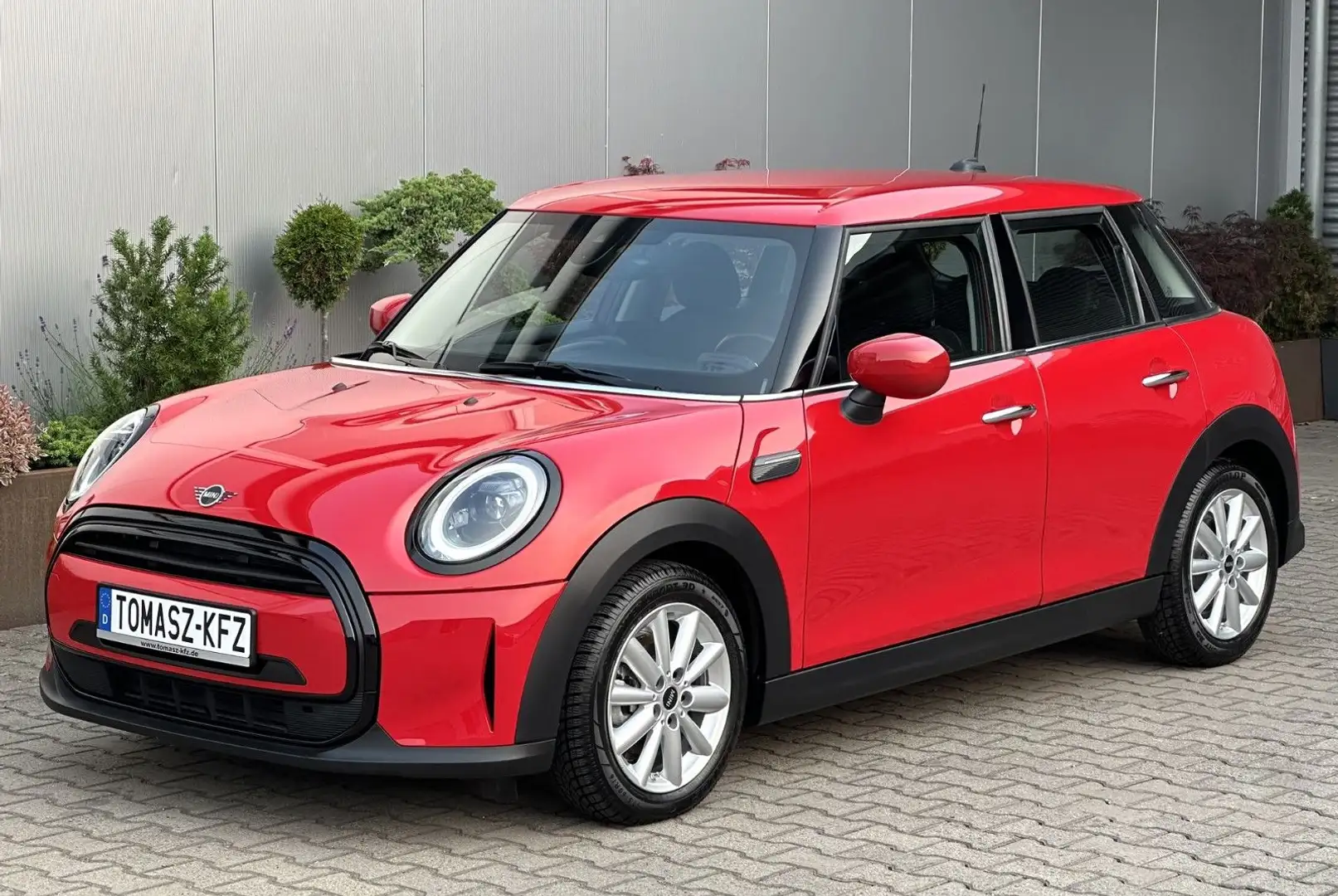 MINI Cooper 1.5T Automatik*Navi*LED*Kamera*SHz*AC*DAB Rosso - 2
