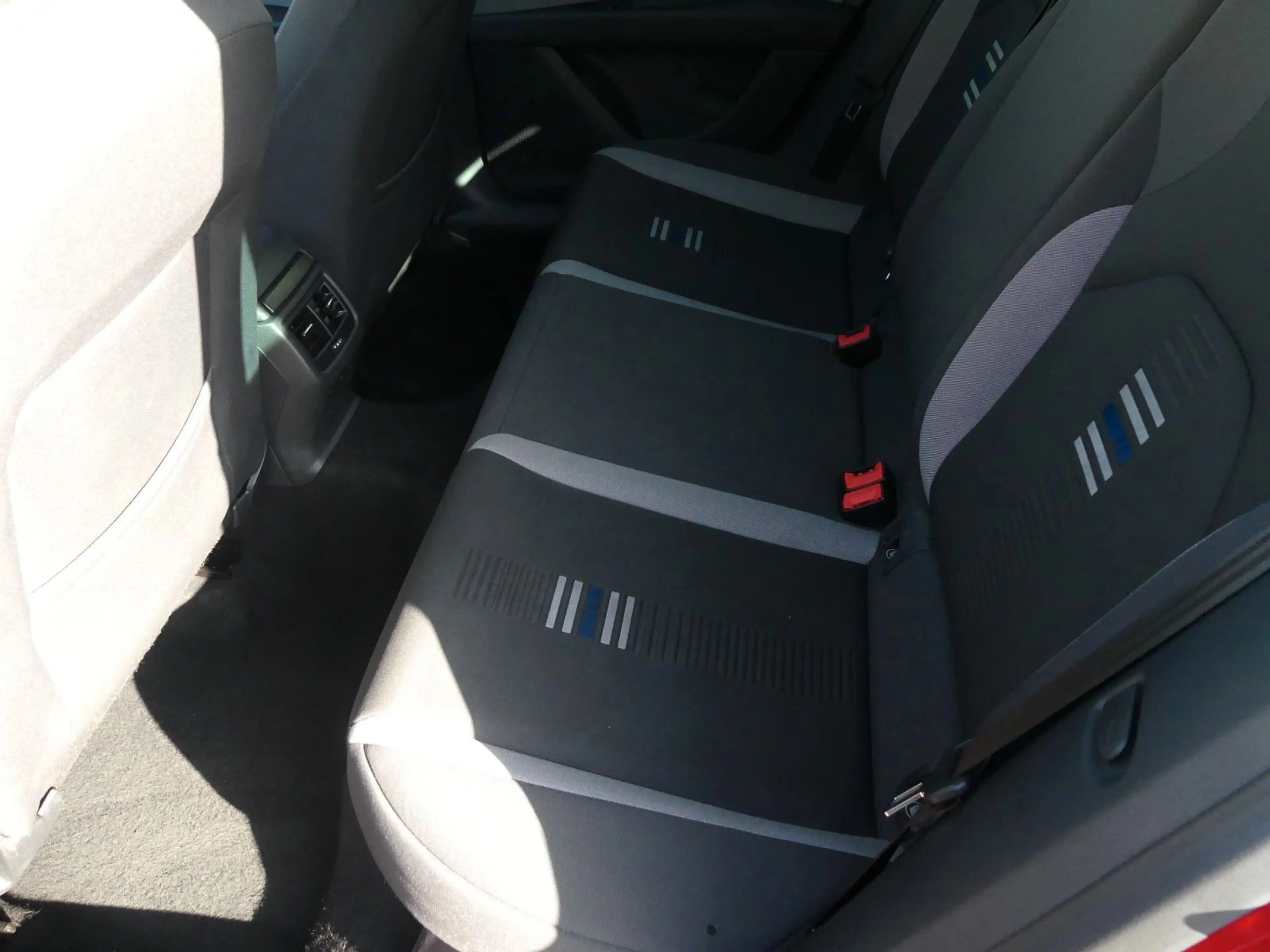 SEAT Leon Style — photo 9