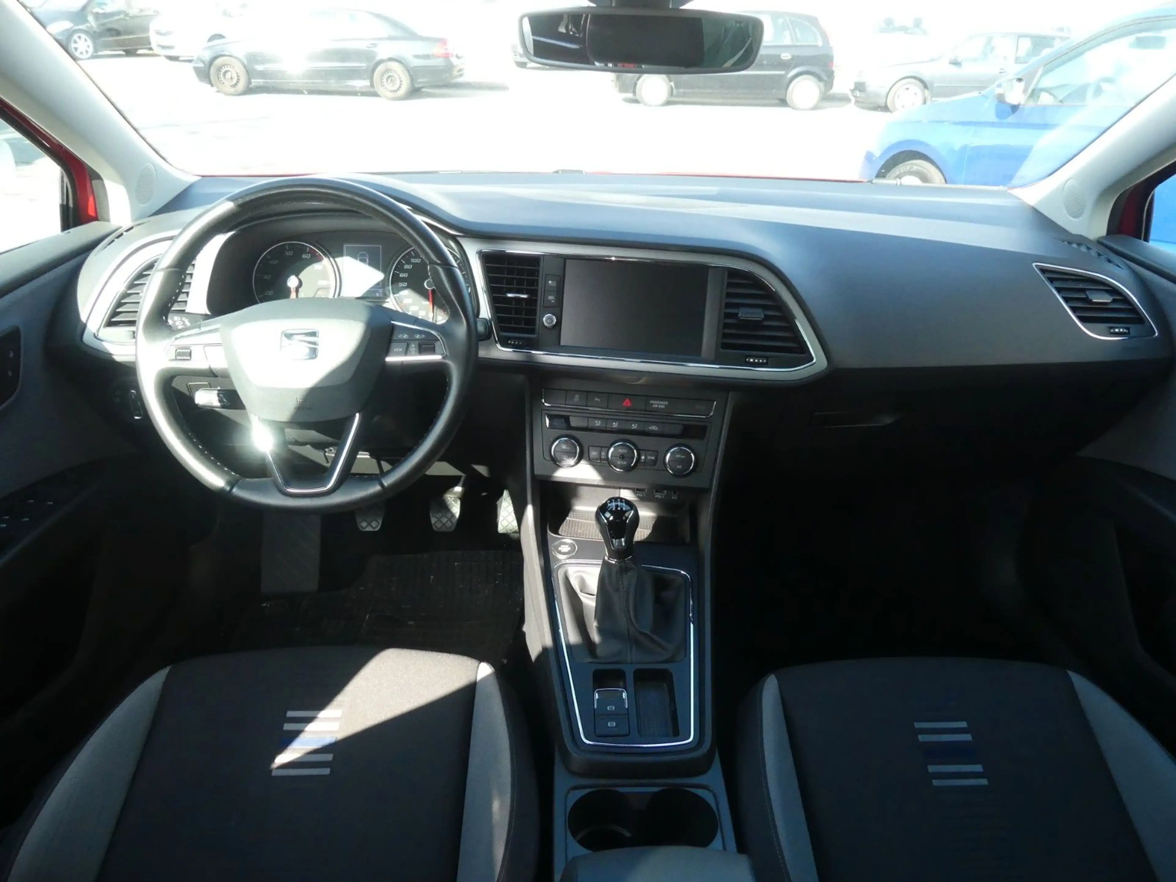 SEAT Leon Style — photo 10
