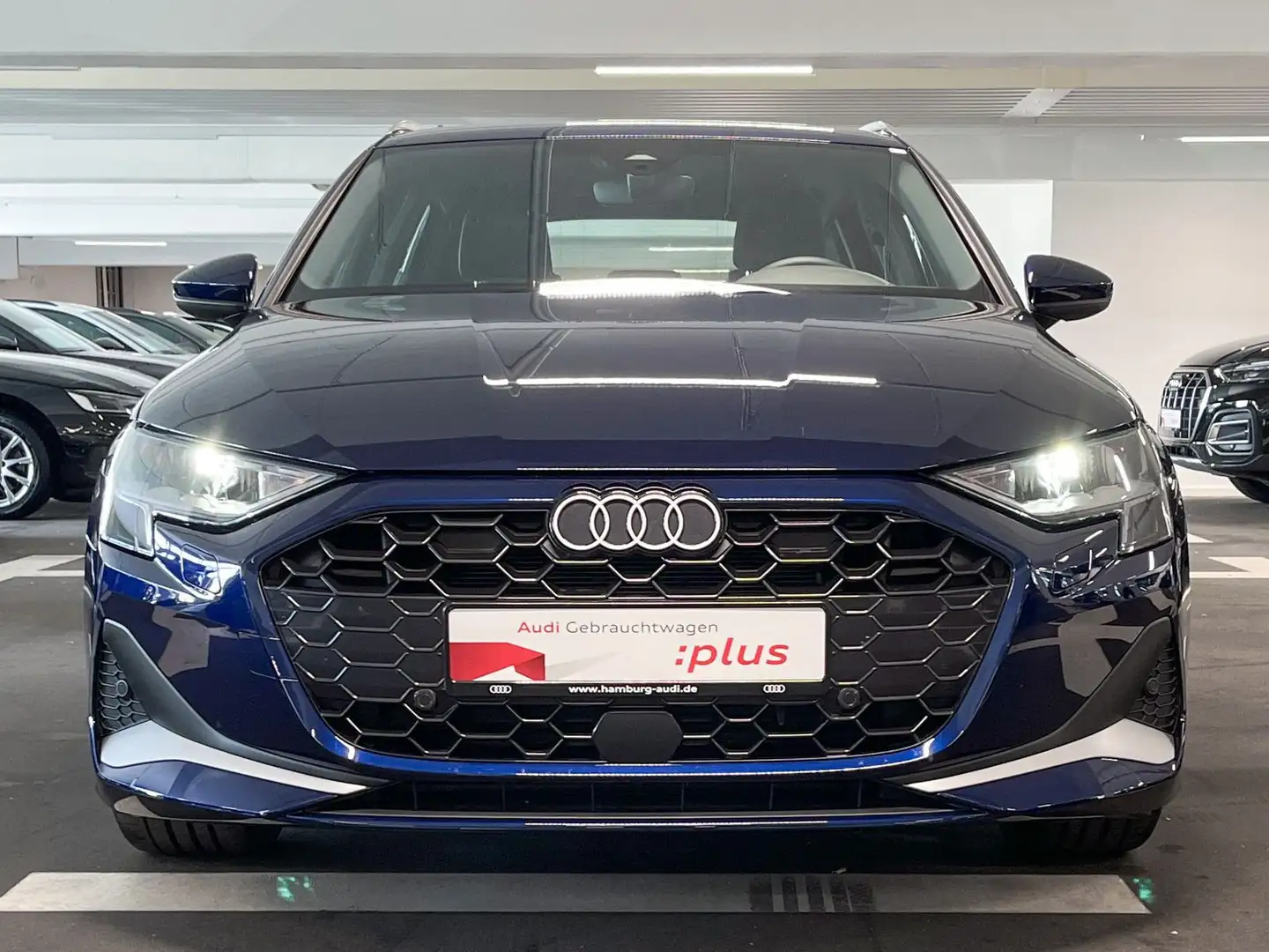 Audi A3 30 TFSI advanced S tronic NAVI/LED Bleu - 2