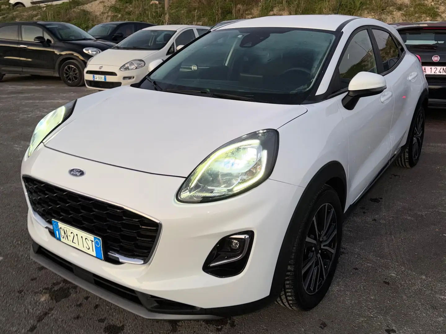 Ford Puma Puma II 2023 1.0 ecoboost h Titanium Design s Weiß - 1