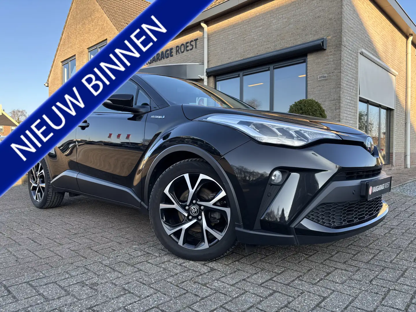 Toyota C-HR 1.8 Hybrid Dynamic Automaat Carplay / All-Seasons Noir - 1