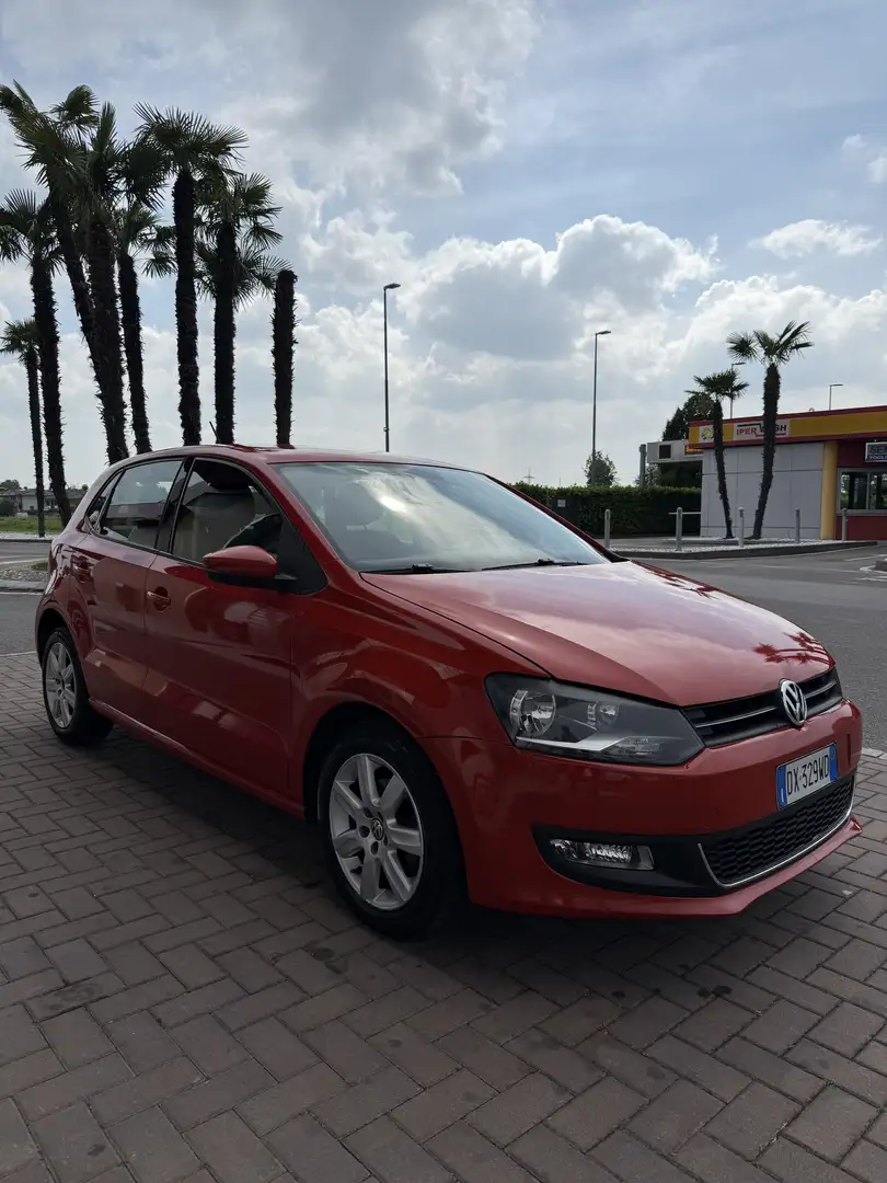 Volkswagen Polo Comfortline 1.4 Rosso - 1