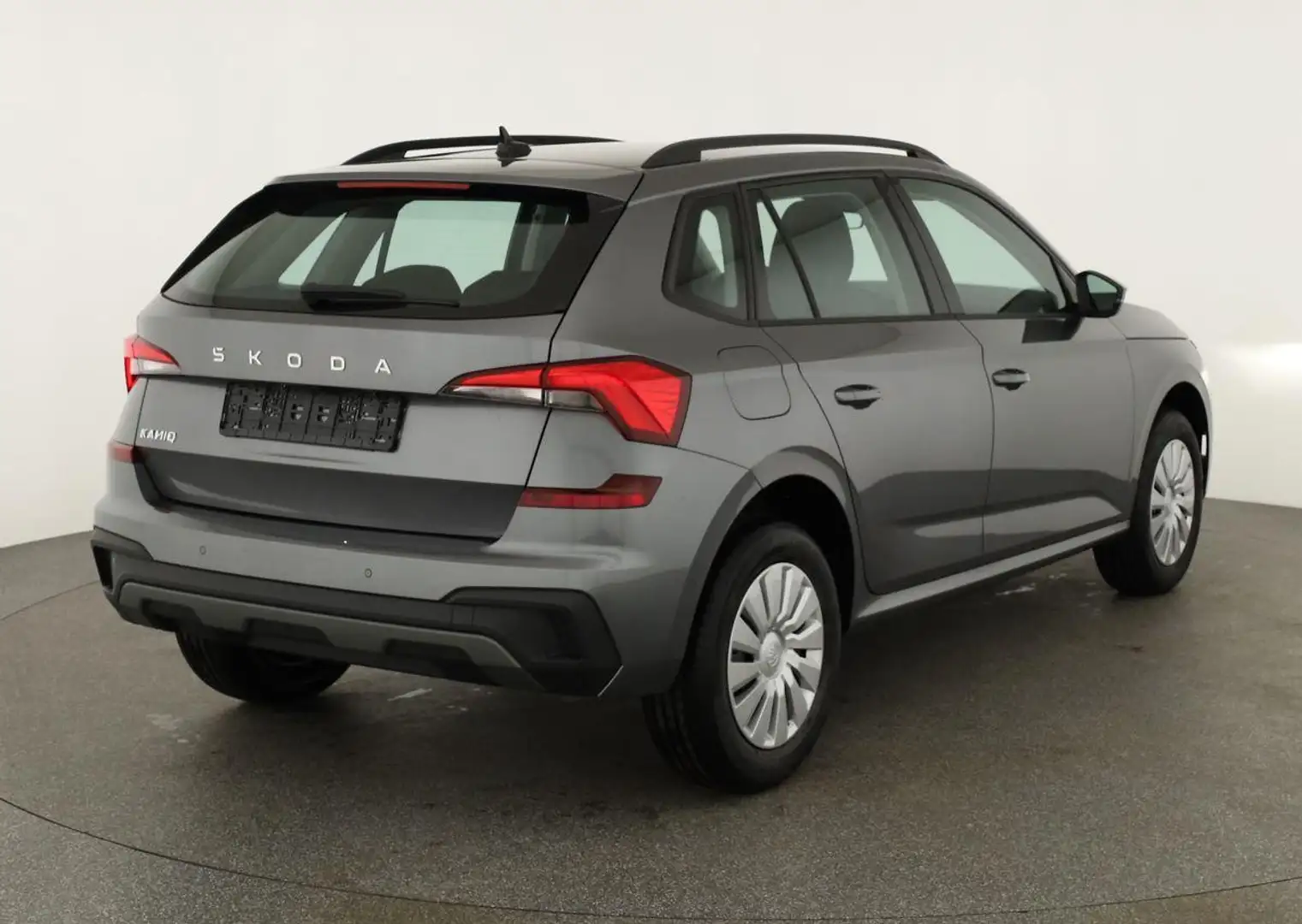 Skoda Kamiq Selection 1.5 TSI Selection, LED, Kamera, Ladeb... Grau - 2