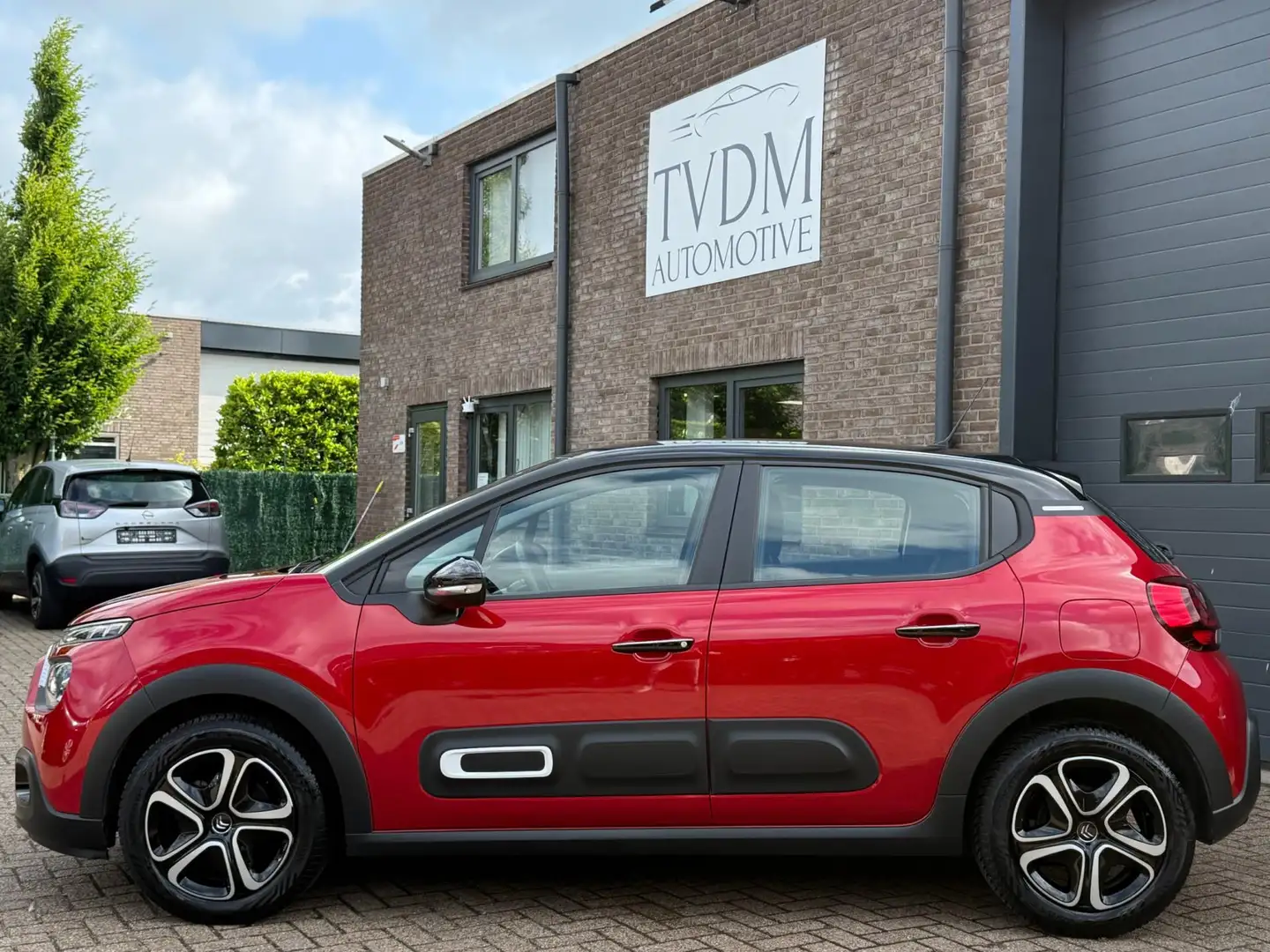 Citroen C3 1.2 PureTech Feel Edition|NAVI|CAMERA|LED|CRUISE Rouge - 2