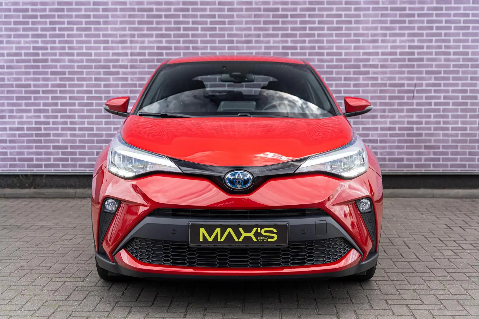 Toyota C-HR 2.0 Hybrid Dynamic | Adaptive Cruise Control | Nav Rood - 2