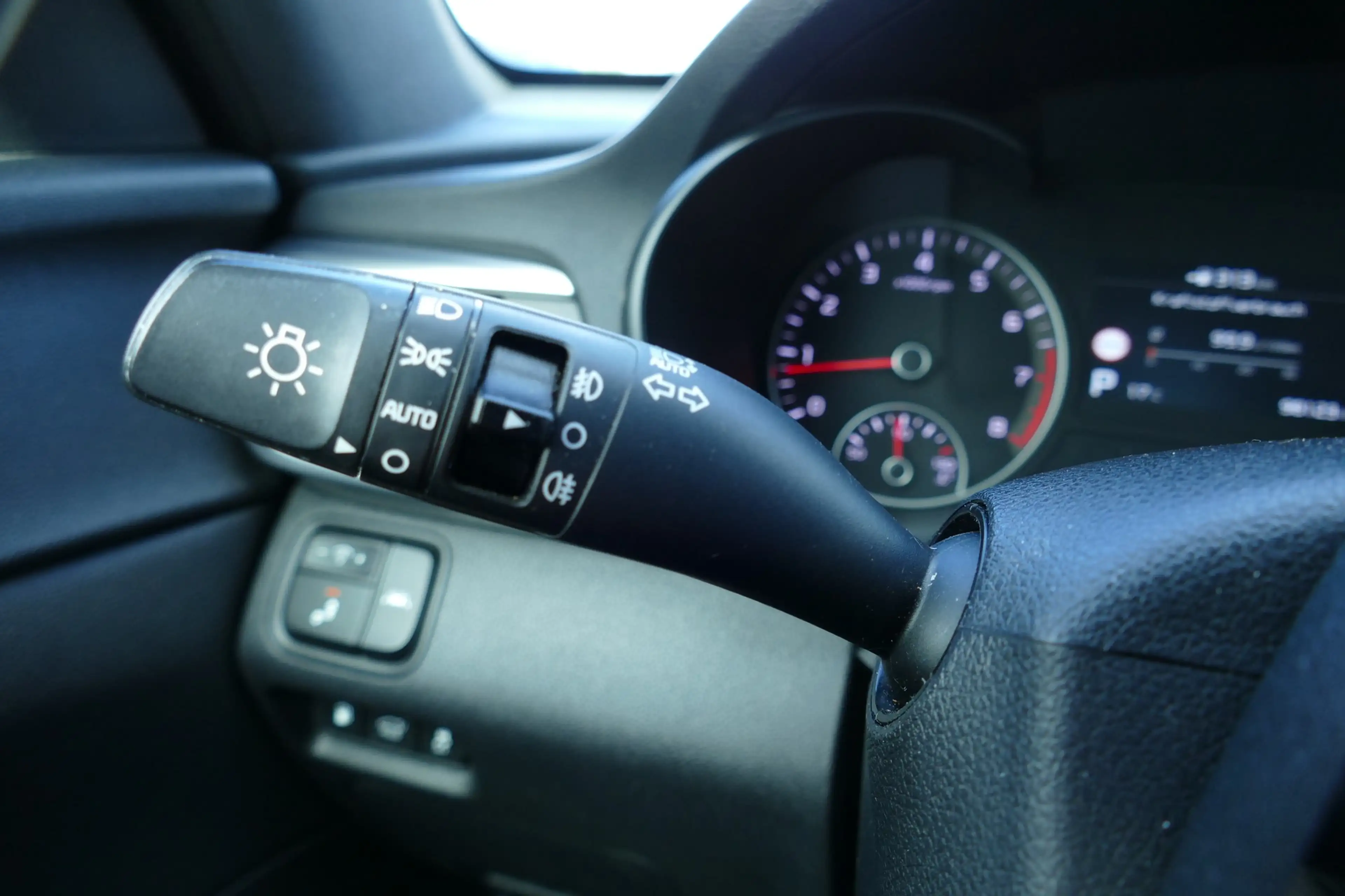 Kia Optima SW 1.6 T-GDI GT-Line — photo 11
