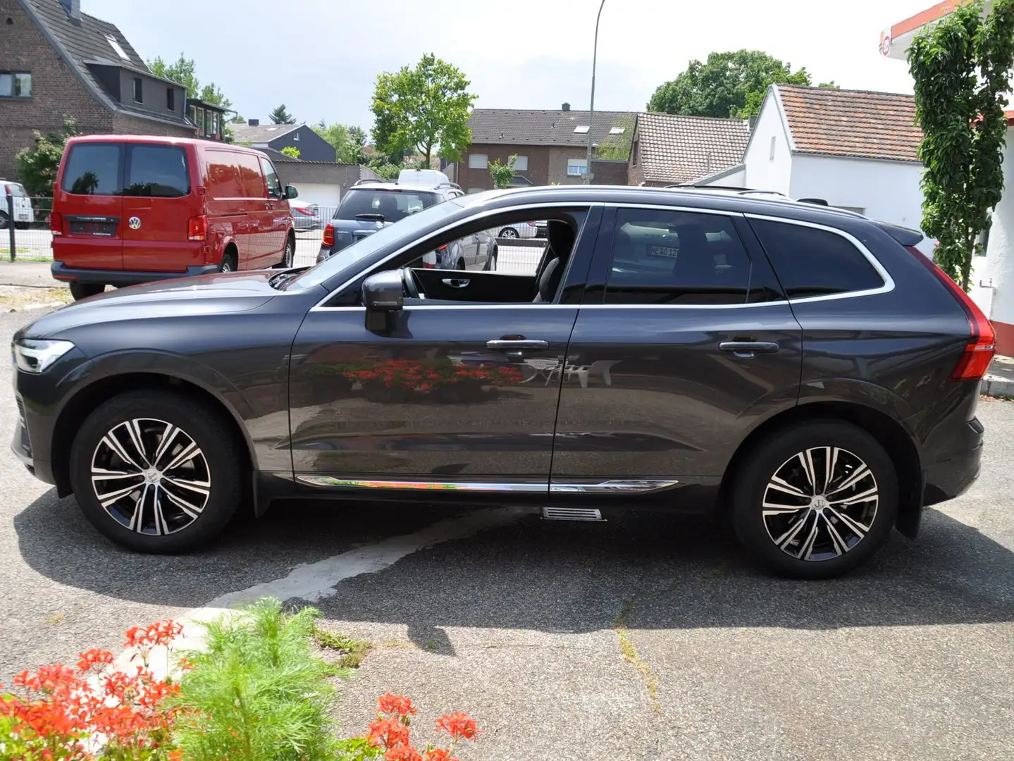 Volvo XC60 B4 D AWD Ultimate Dark Gris - 2