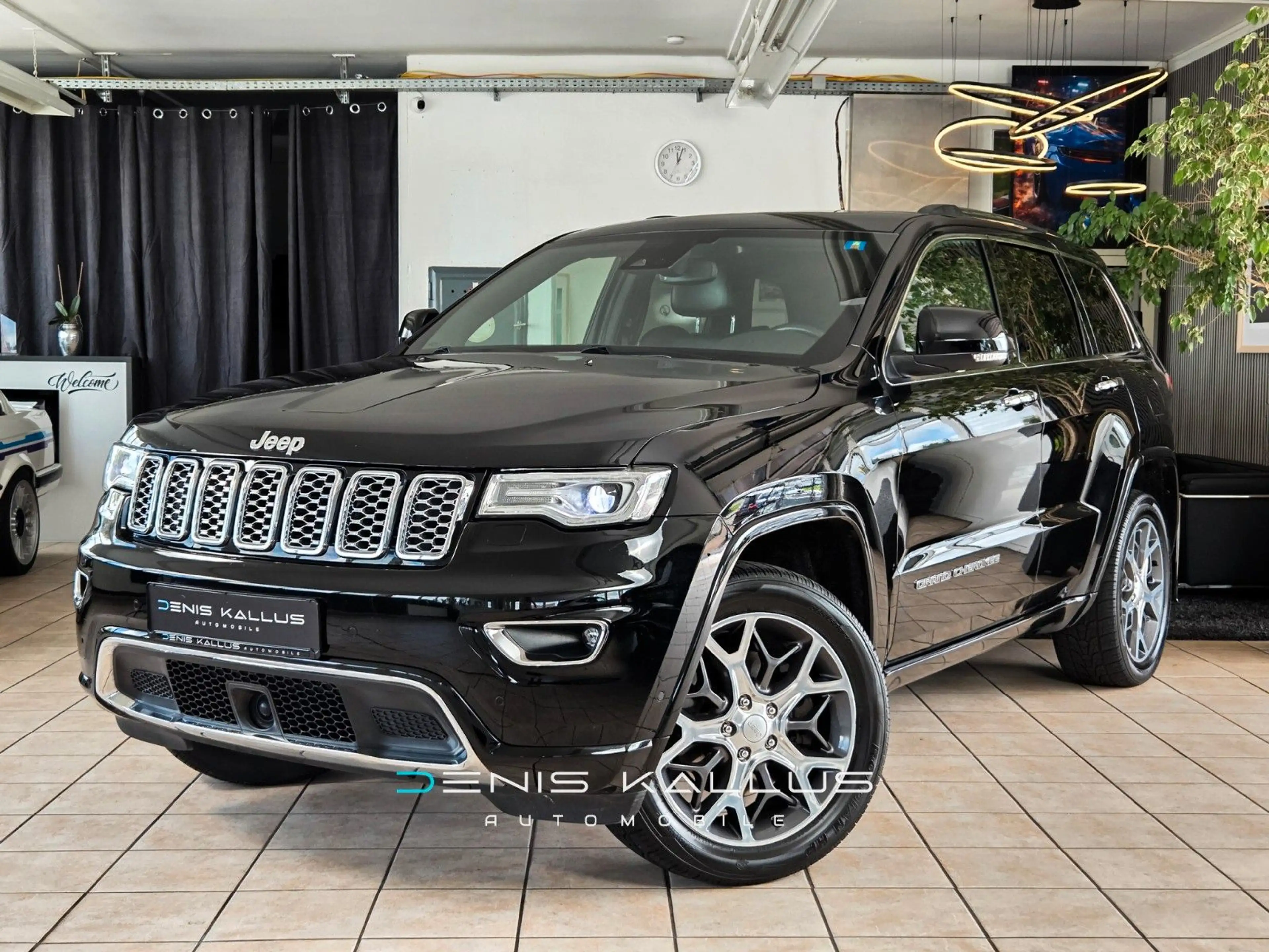 Jeep Grand Cherokee 3,0CRD Overland*Autom*Gepfl*