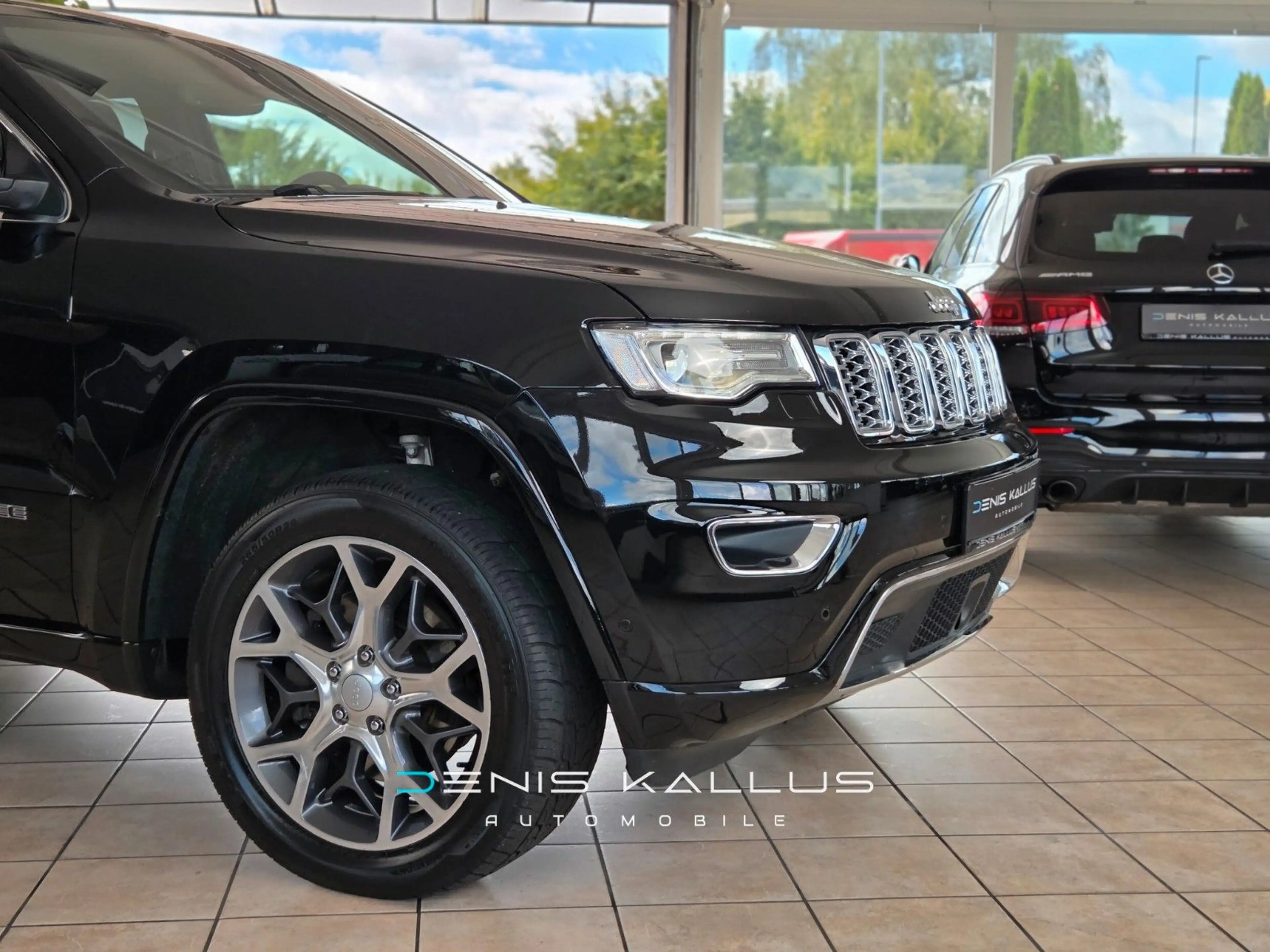 Jeep Grand Cherokee 3,0CRD Overland*Autom*Gepfl* — photo 10