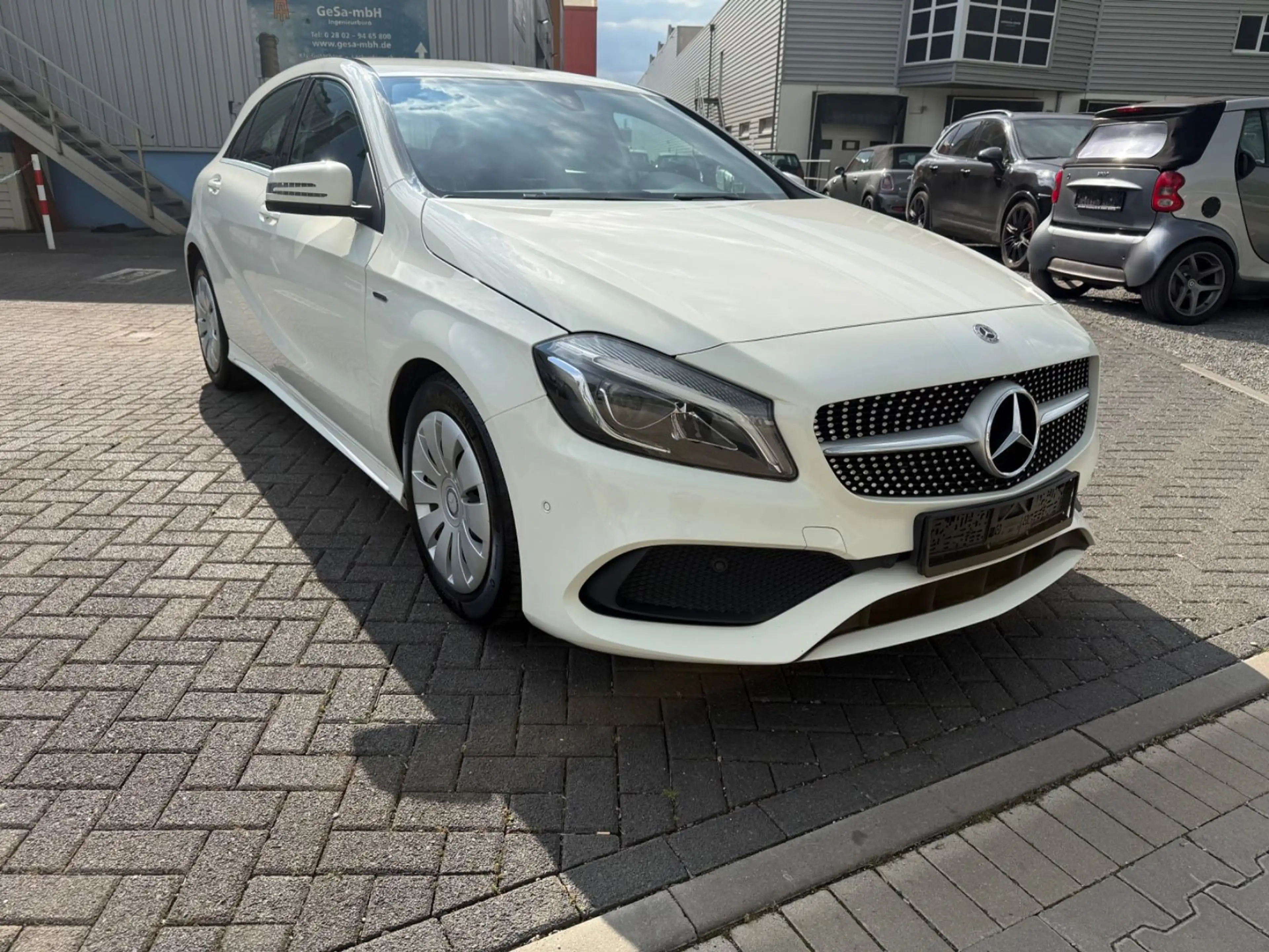 Mercedes-Benz A 180 Edition / Top Zustand/ AMG Line/ — photo 7