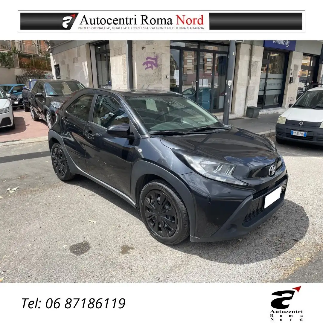Toyota Aygo X X 1.0 Active 72cv s-cvt Nero - 1