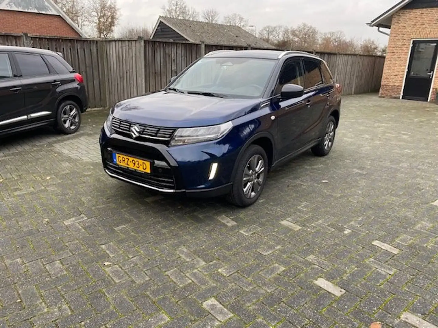Suzuki Vitara 1.4 B.jet Select Hybrid NAVI APPLE CAR STOELVERW Albastru - 1