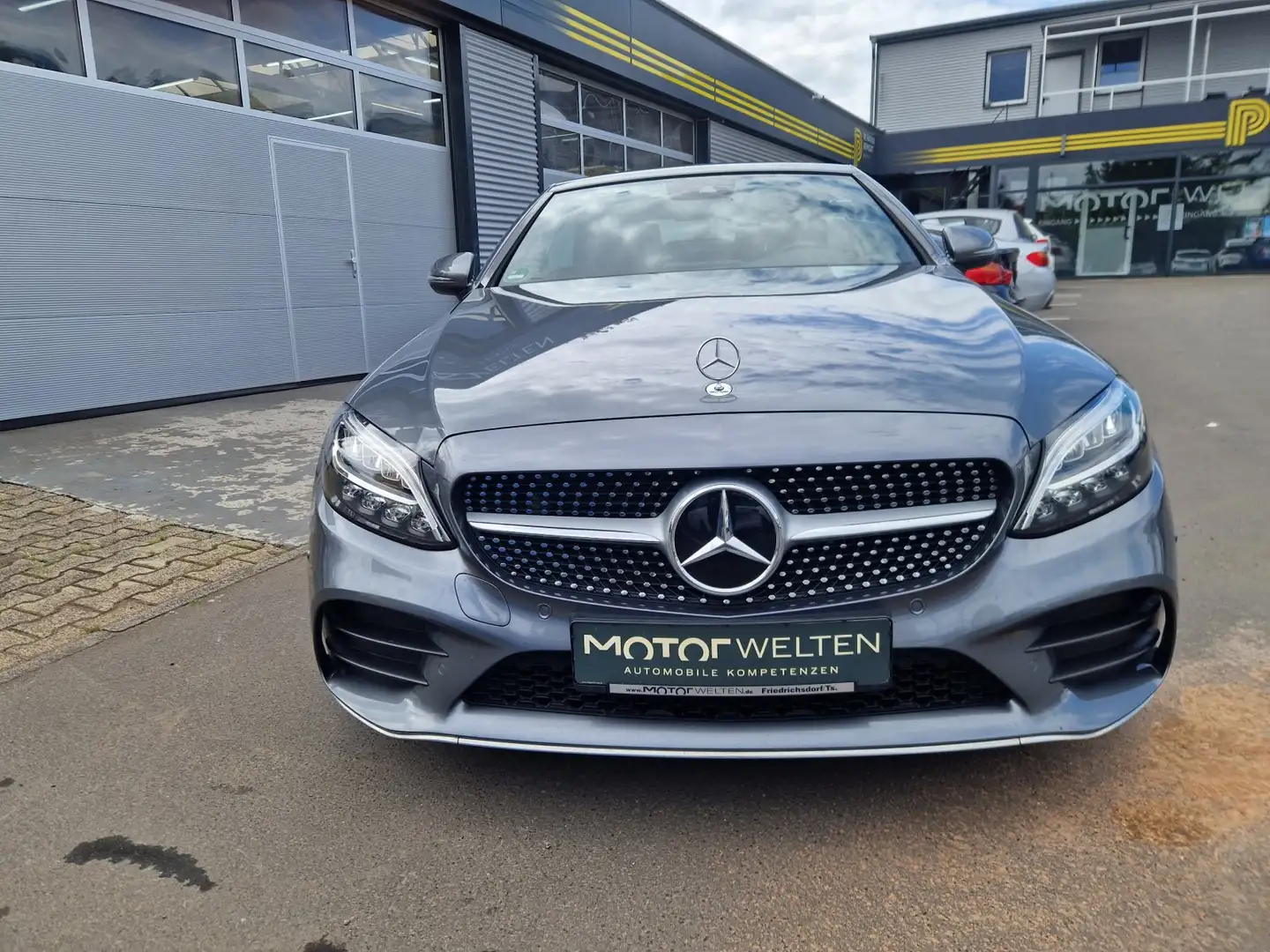 Mercedes-Benz C 200 AMG Line (EURO 6d-TEMP) C 200 EU6d-T AMG Line (EUR Grijs - 2