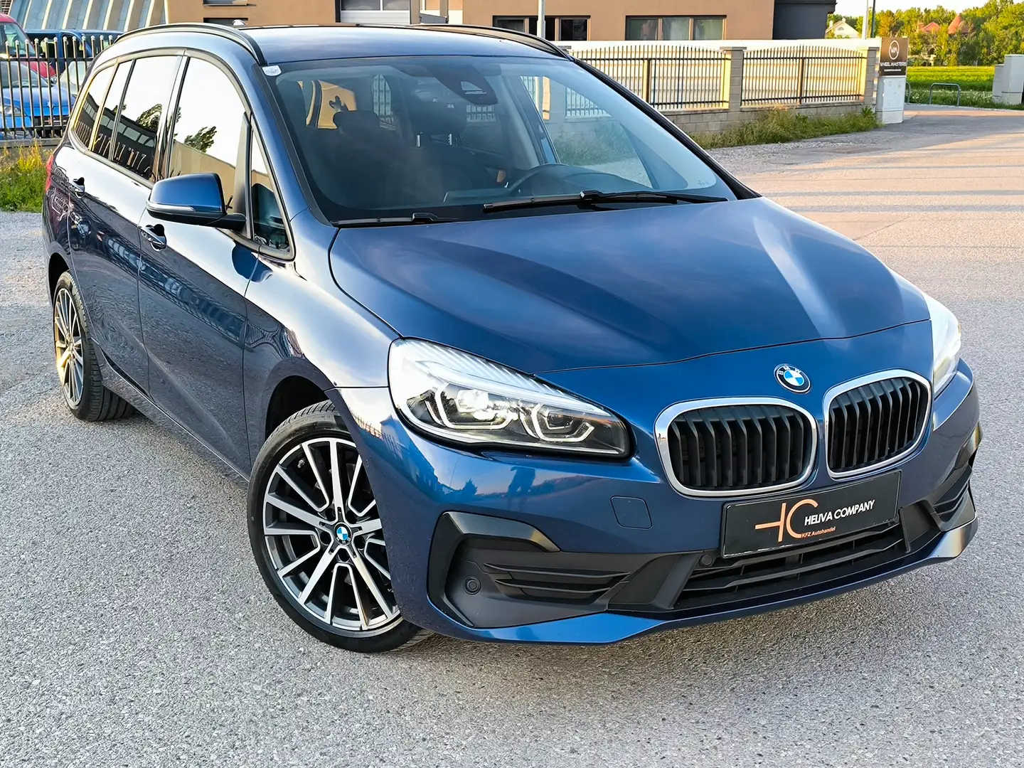 BMW 218 218d xDrive Gran Tourer- 7 Sitze Blauw - 2