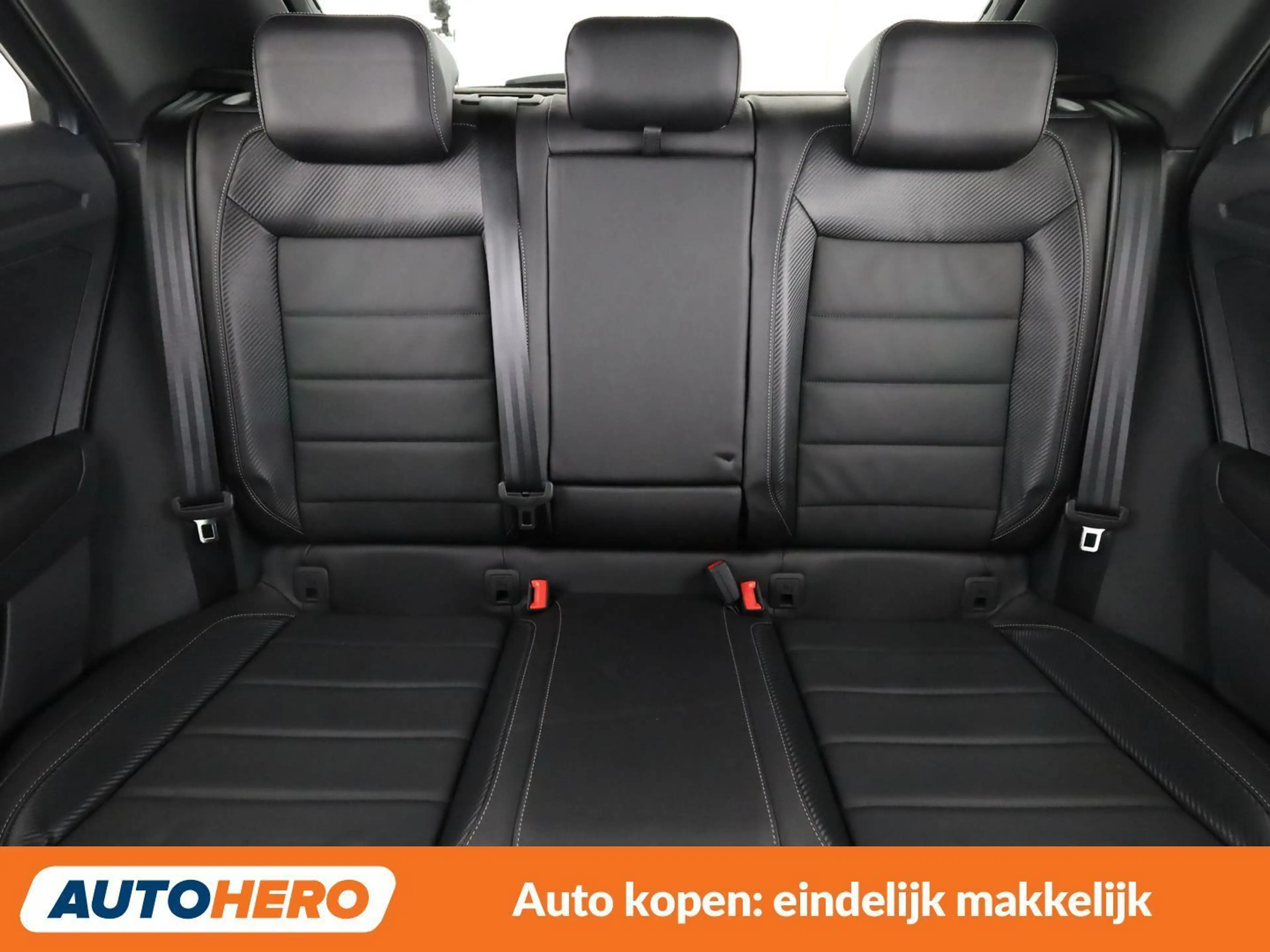 Volkswagen T-Roc 1.5 TSI ACT R-Line — photo 15