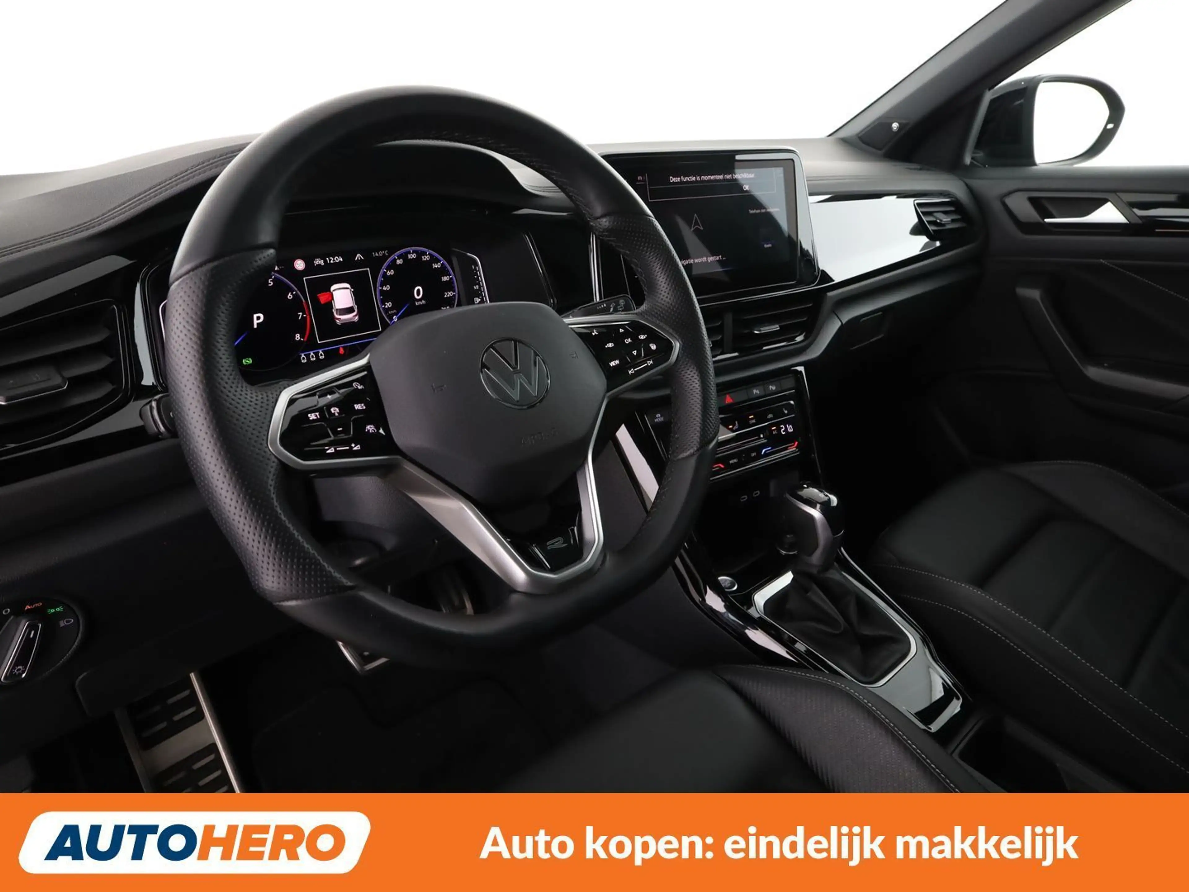 Volkswagen T-Roc 1.5 TSI ACT R-Line — photo 11