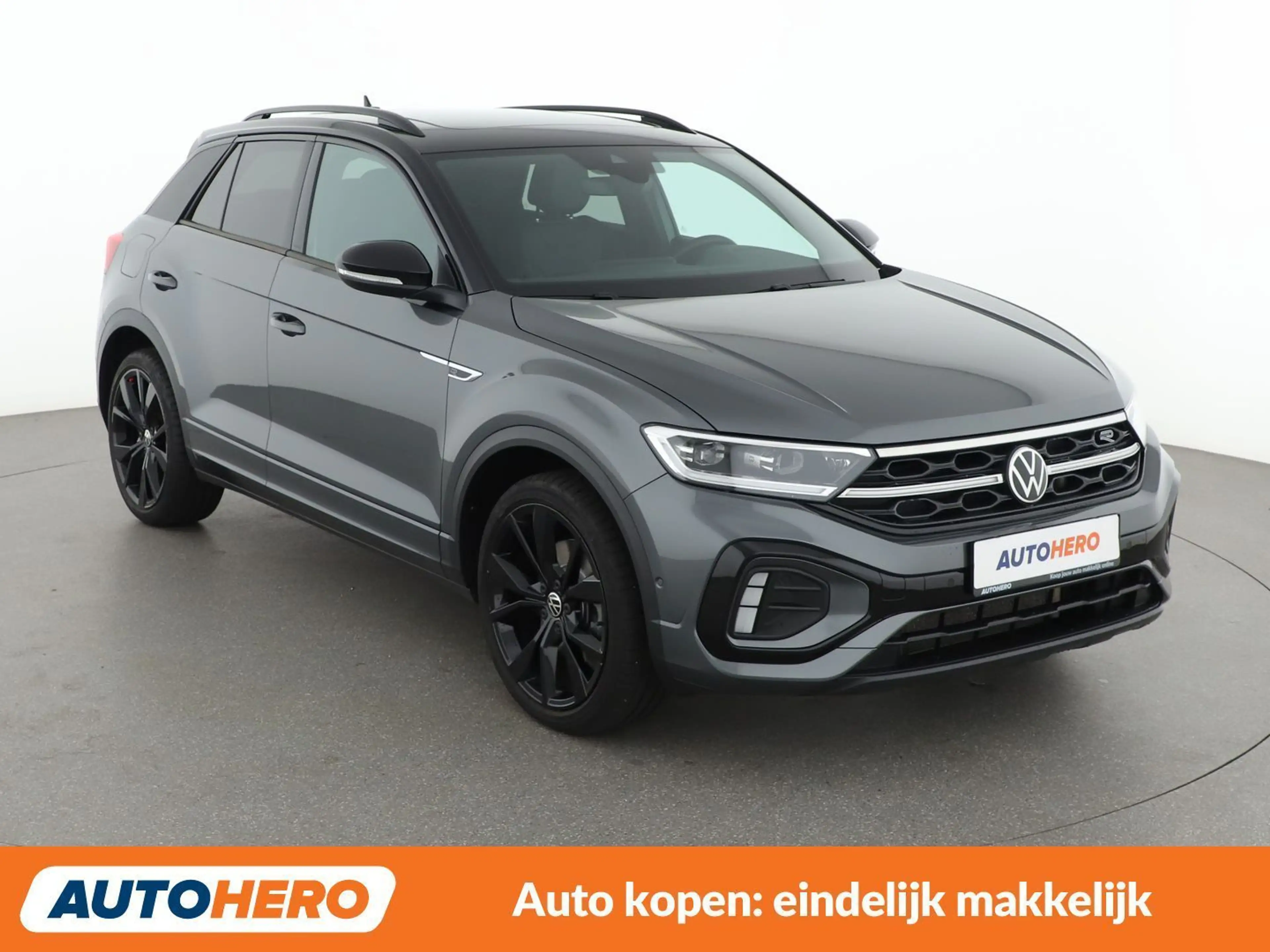 Volkswagen T-Roc 1.5 TSI ACT R-Line — photo 8