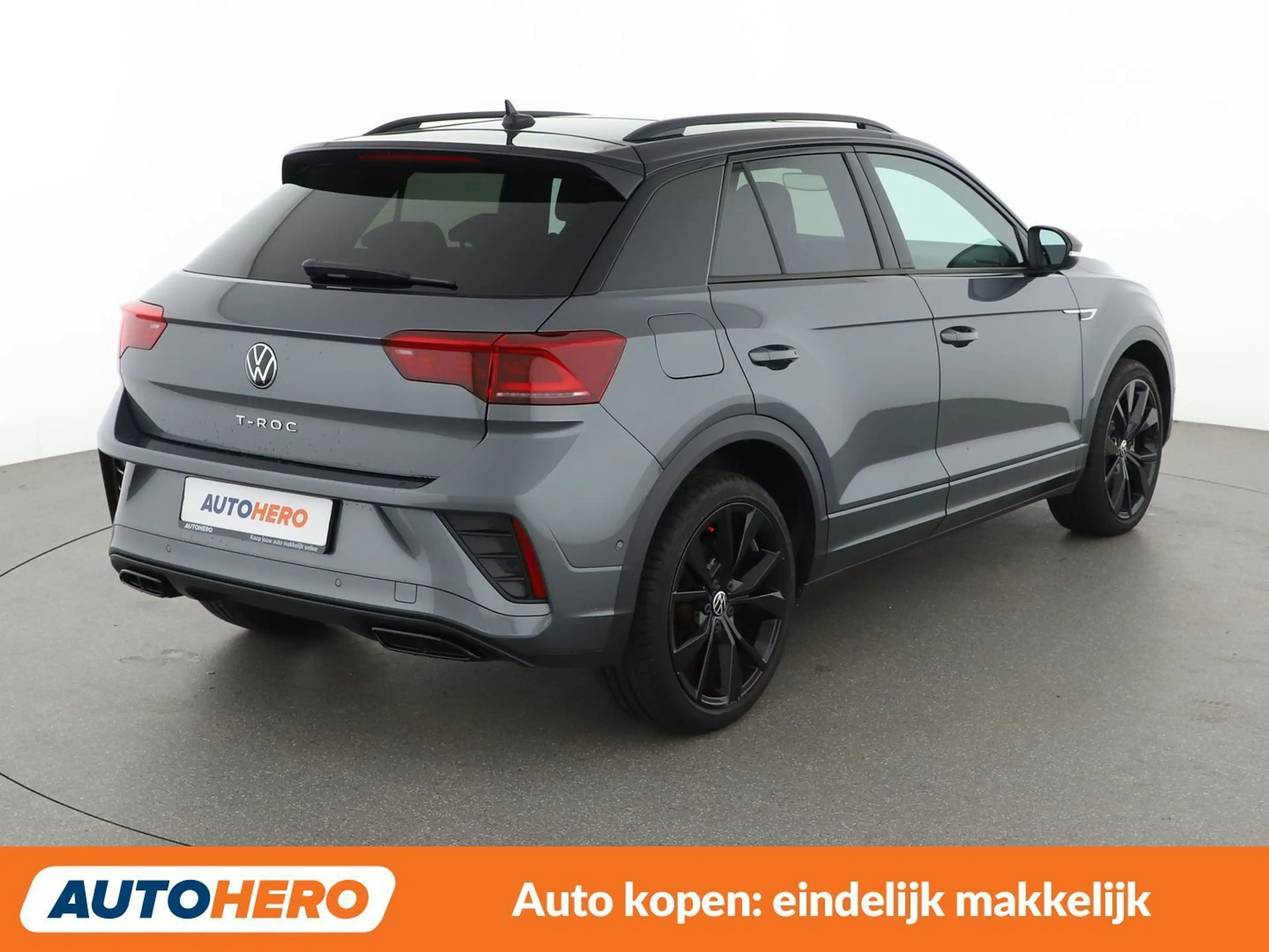 Volkswagen T-Roc 1.5 TSI ACT R-Line — photo 6