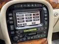 Jaguar XJR 4.2i V8 32v S/C * 1ER PROP + CUIR + GPS * Vert - thumbnail 13