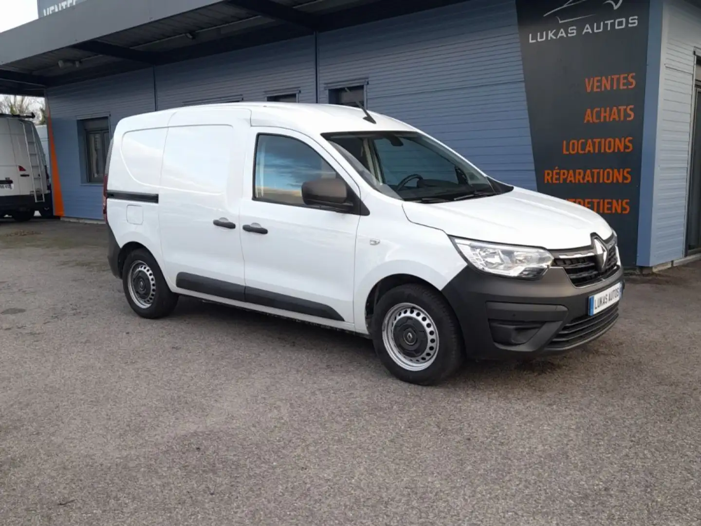 Renault Express VAN TCE 100 GRAND CONFORT SESAME OUVRE TOI - 22 PRIX 7000 HT Blanc - 1
