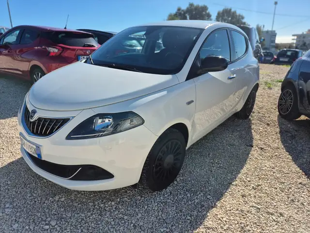Lancia Ypsilon Ypsilon III 2021 1.0 firefly hybrid Gold s