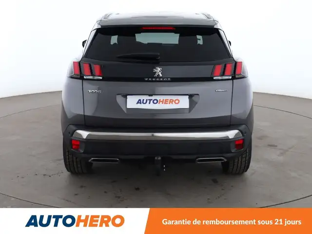 Peugeot 3008 view 5