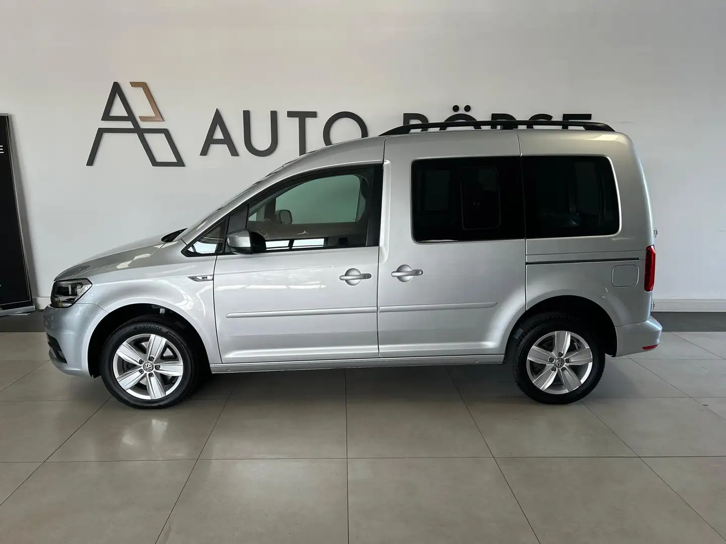 Volkswagen Caddy Kombi 4M COMFORTLINE*NAVI*PDC*STANDH*AHK* Zilver - 2
