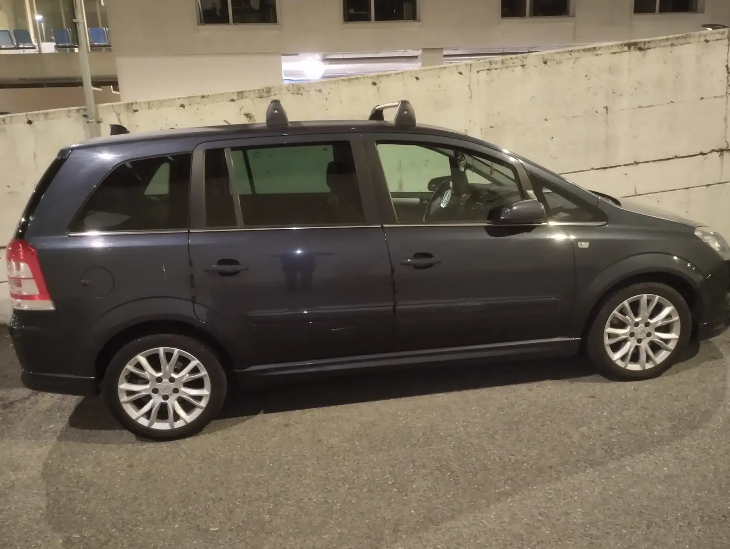 Opel Zafira 1.6 t. Cosmo ecoM 150cv - 1