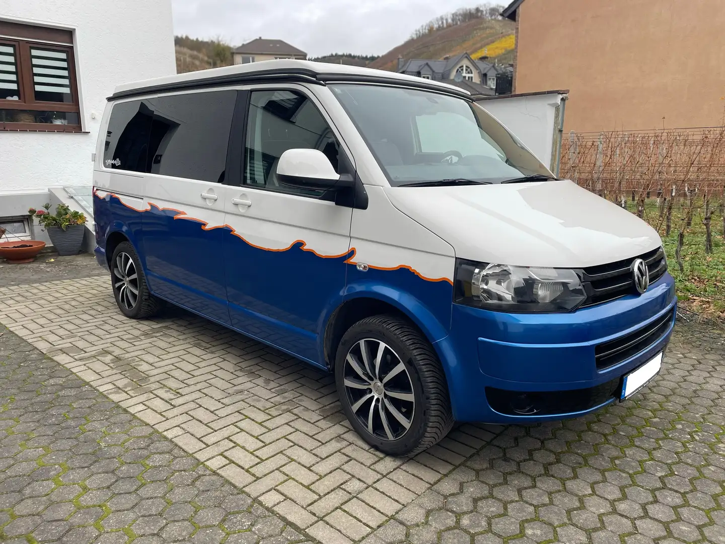 Volkswagen T5 Camper Aufstelldach 140PS Autark 4 Schlafplätze Weiß - 2