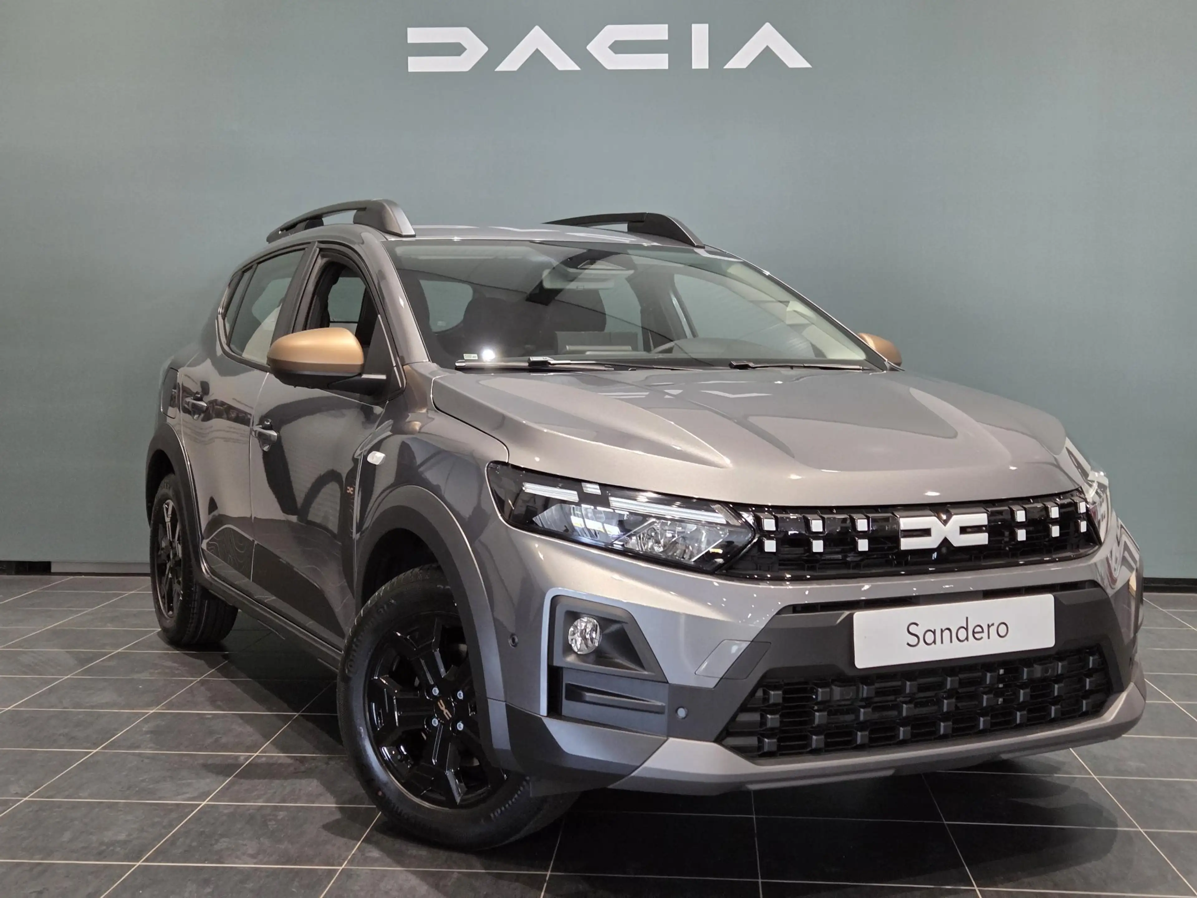 Dacia Sandero Stepway 1.8 hybrid 155 extreme DIRECT LEVERBAAR — photo 3