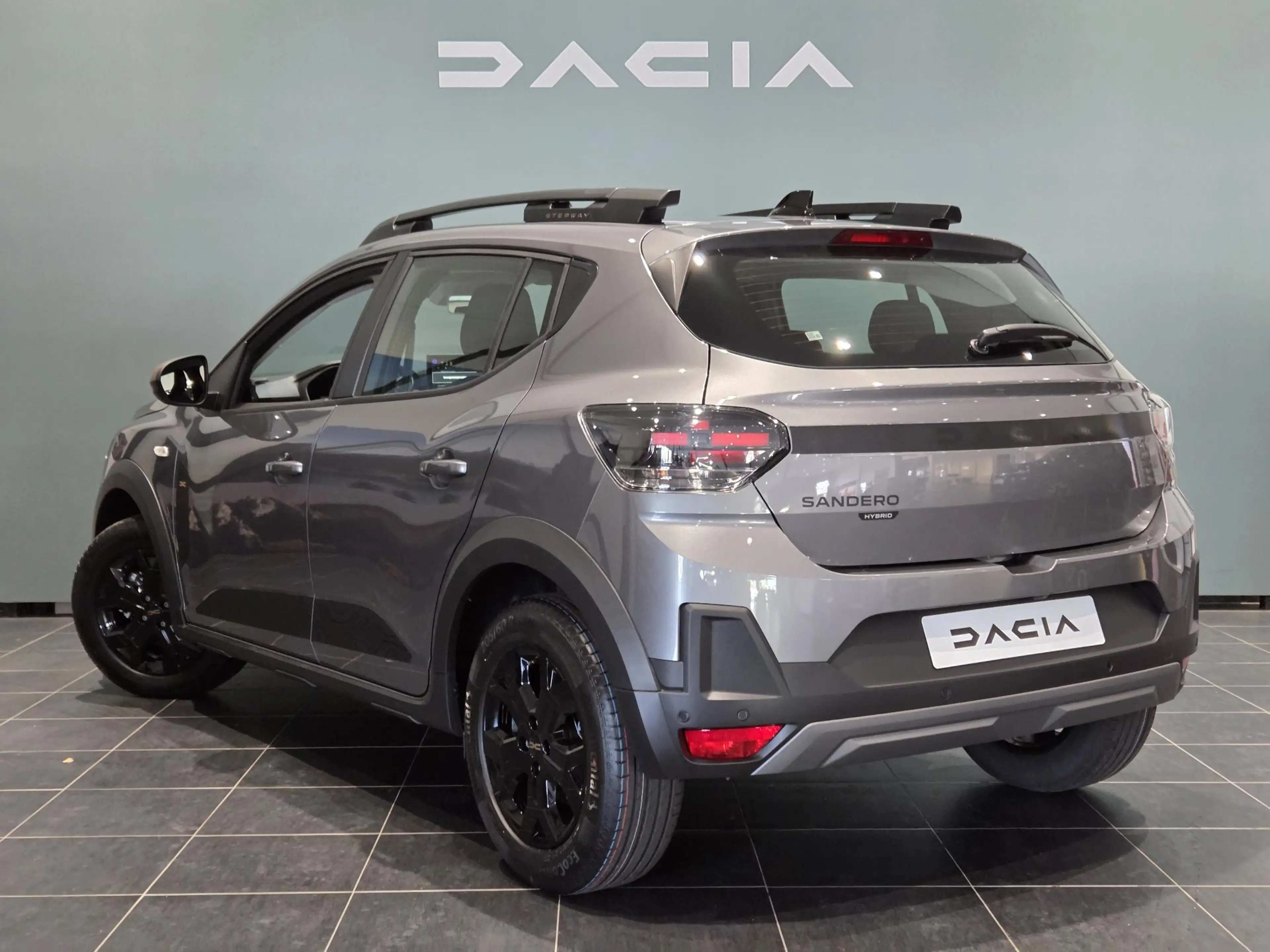 Dacia Sandero Stepway 1.8 hybrid 155 extreme DIRECT LEVERBAAR — photo 4
