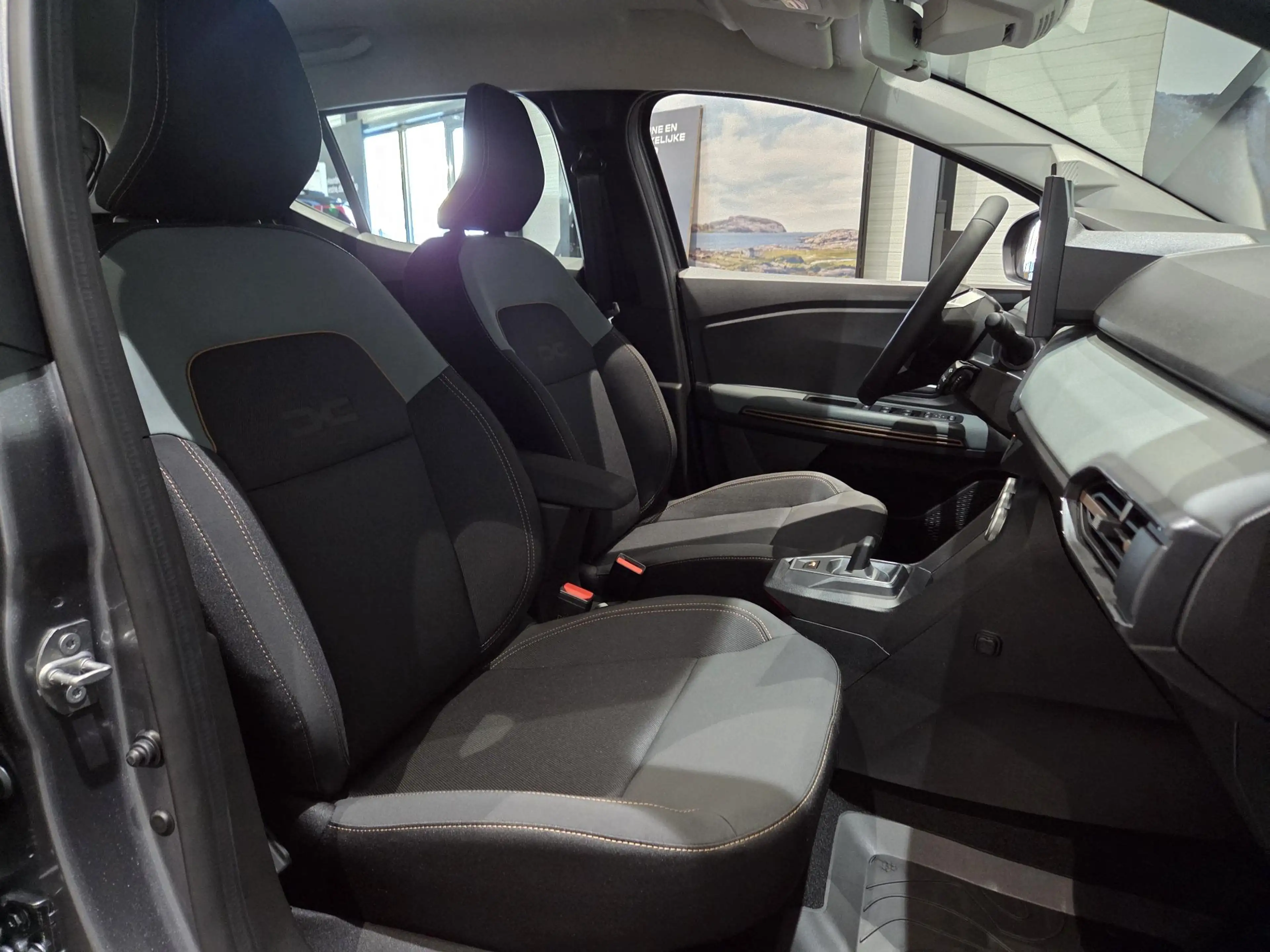 Dacia Sandero Stepway 1.8 hybrid 155 extreme DIRECT LEVERBAAR — photo 9